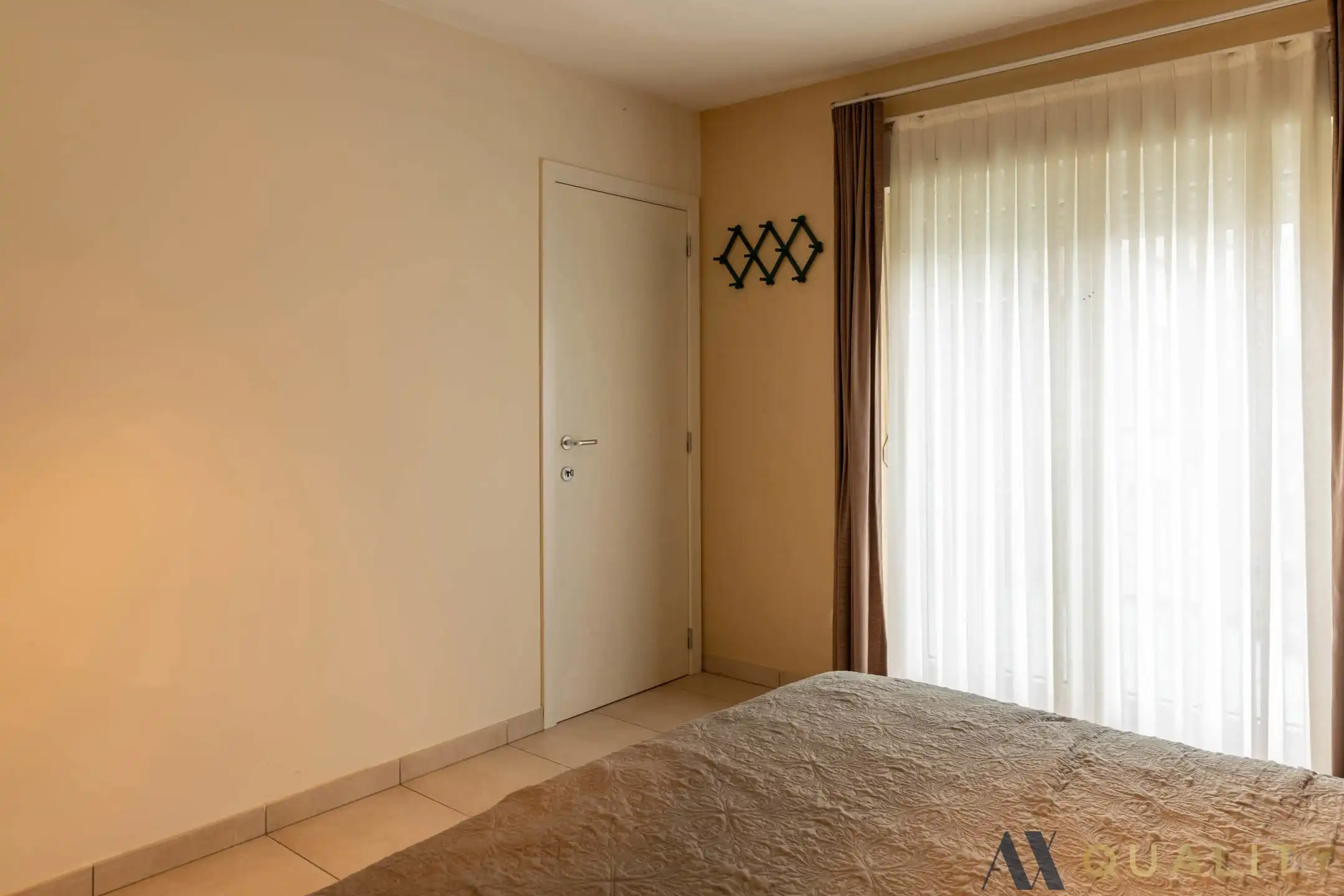 Ruim 3-slaapkamer appartement foto 24