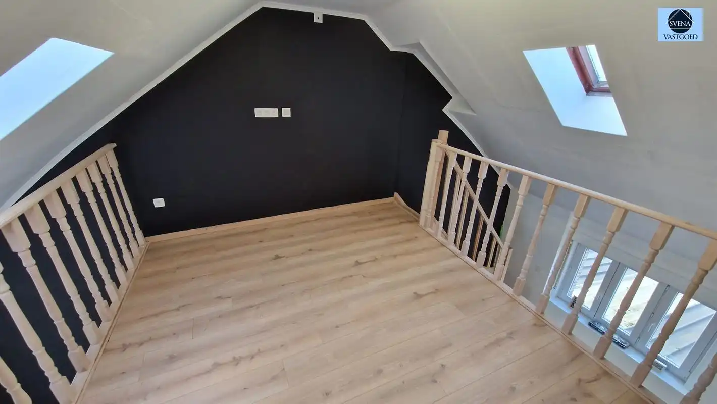 WONING MET 2 KAMERS, GARAGE EN TUIN foto 8