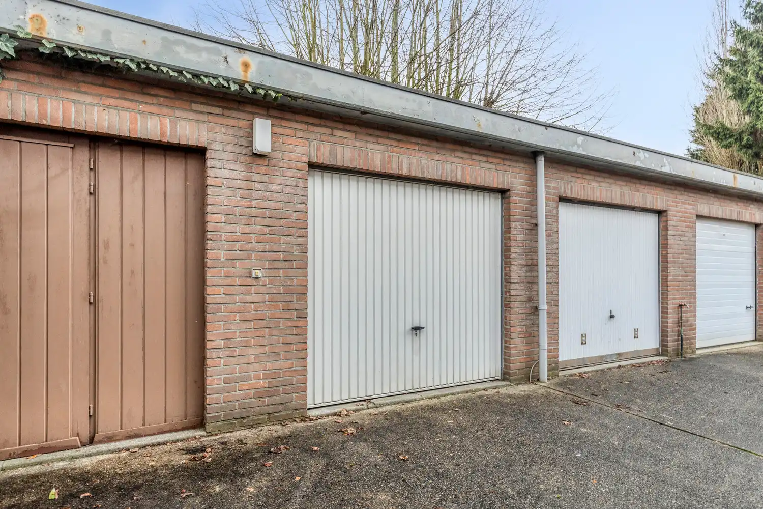 Vlakbij het Boekenberg Park gelegen appartement op de 2de verdieping met 2 slks, terras en garagebox! foto 28