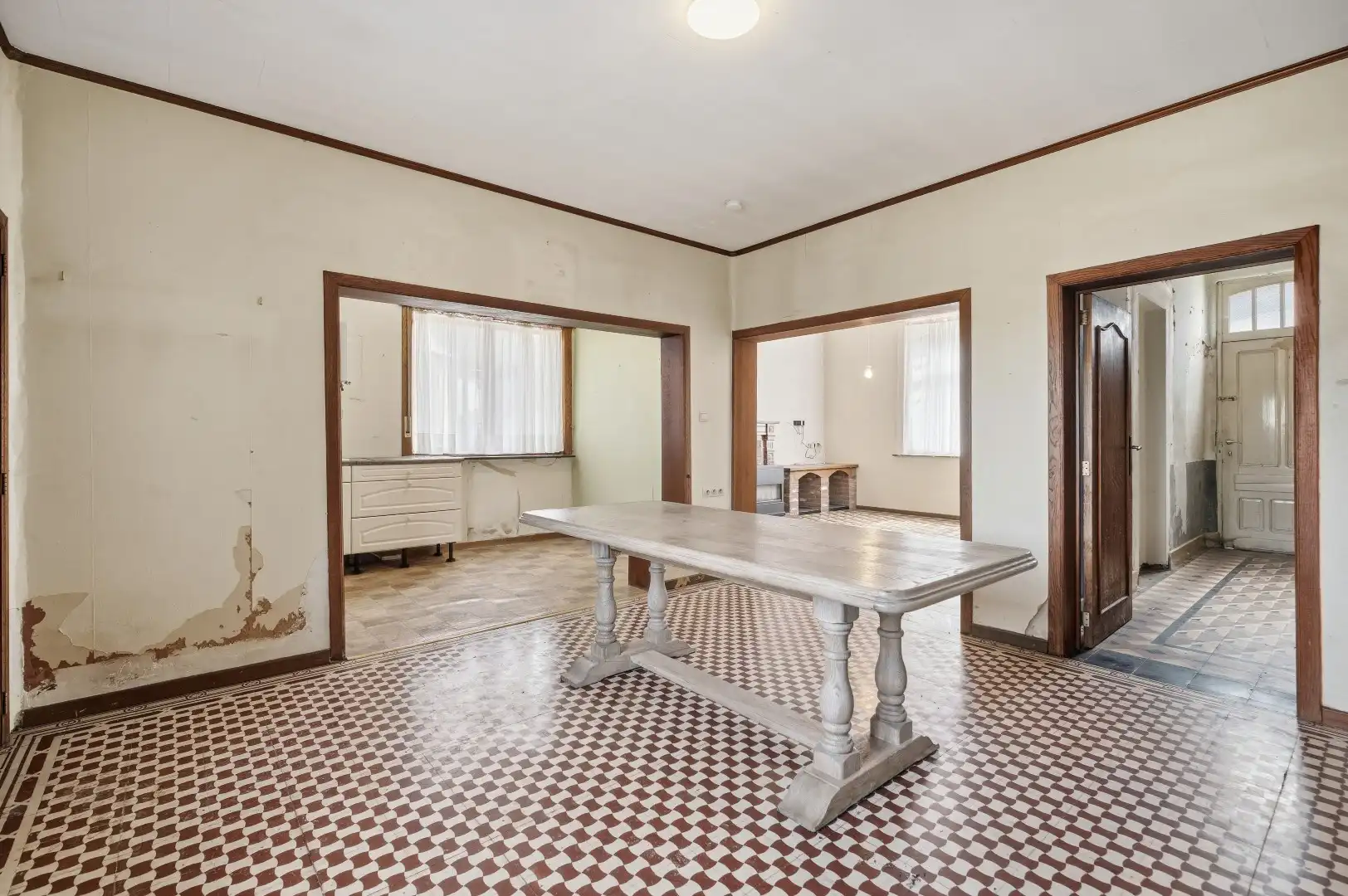 Te renoveren HOB met 4 slpks, tuin, terras en garage in Linter  foto 4