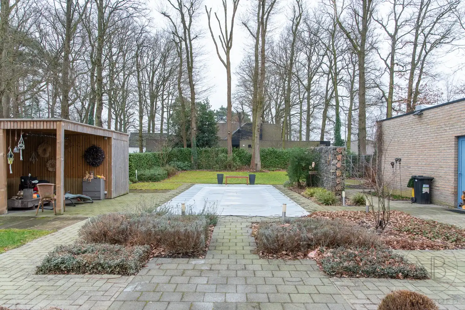 Moderne villa  met zwembad op toplocatie in Genk - instapklaar en future-proof foto 11