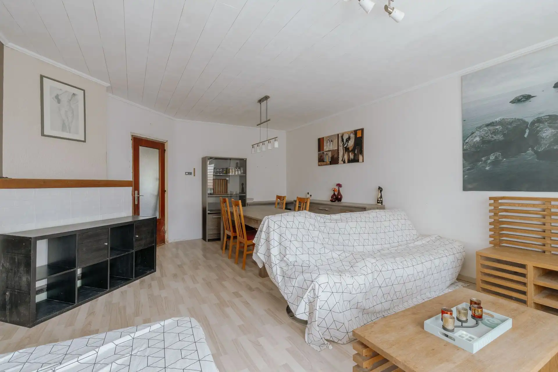 Te renoveren appartement met tuin en parking in Schoten foto 4