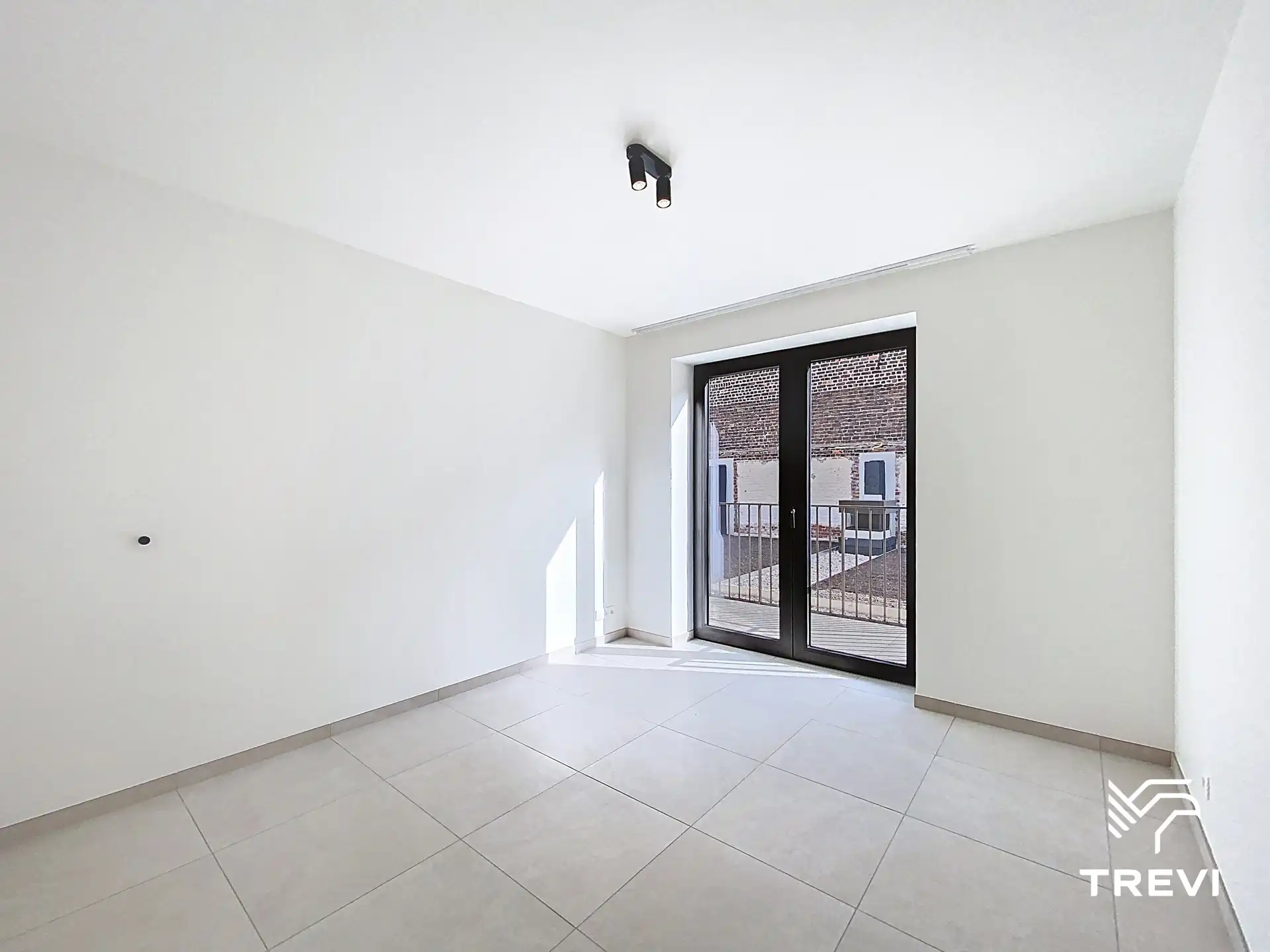 Nieuw huis met 3 slaapkamers en exterieur foto 30