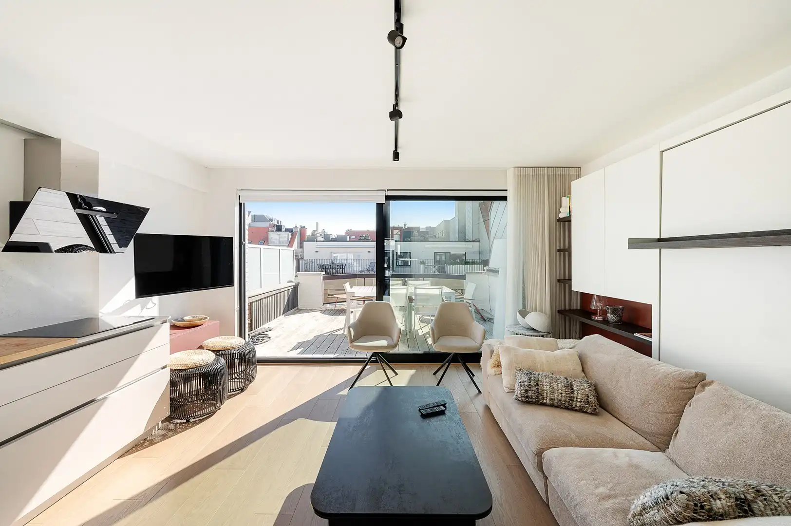 Appartement met schitterend zonneterras en zijdelings zeezicht vlakbij het Driehoeksplein in het Zoute. foto 7