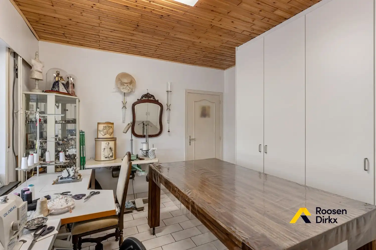 Perfect onderhouden gelijkvloerse woning op een perceel van bijna 12a in het groene hart van Limburg foto 16