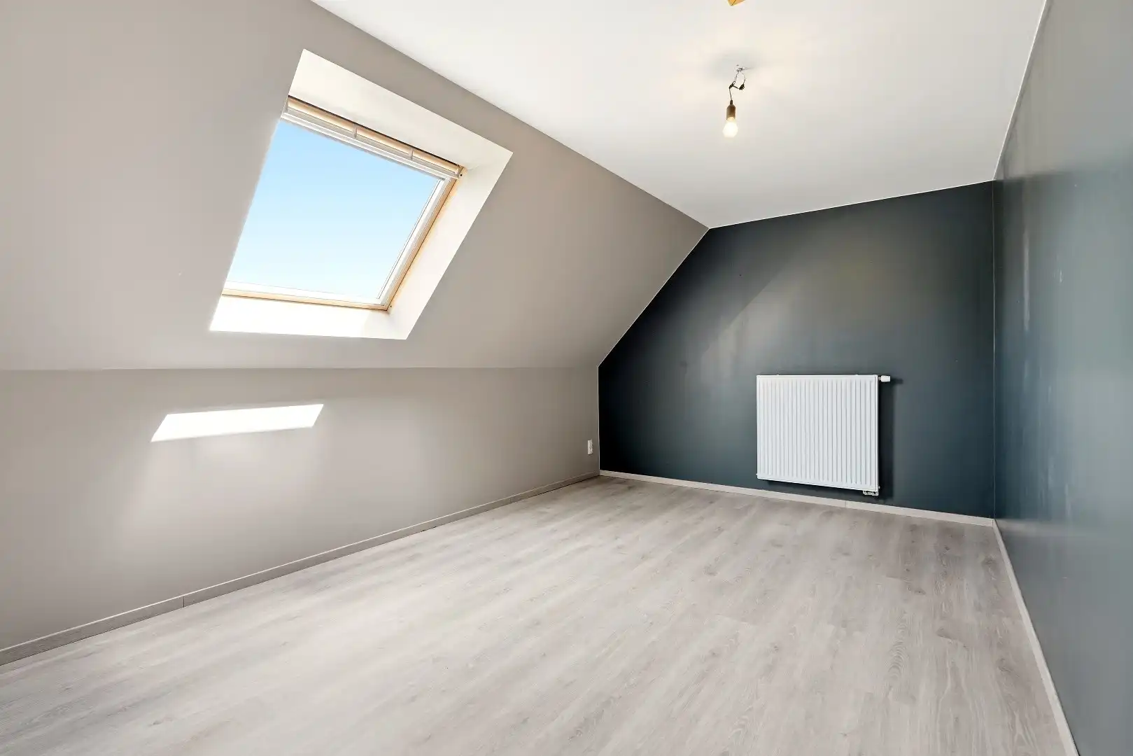 Instapklare woning met EPC B nabij centrum van Westrozebeke!  foto 25