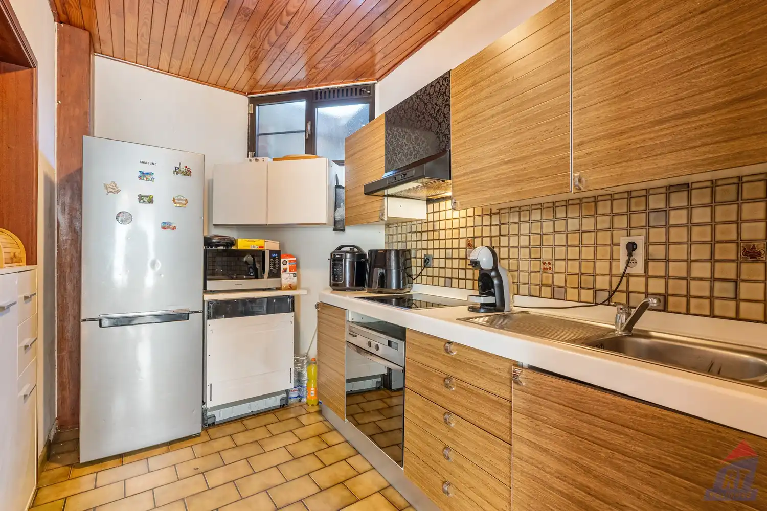 Charmante stadswoning met 3 slaapkamers in hartje Sint-Truiden foto 9