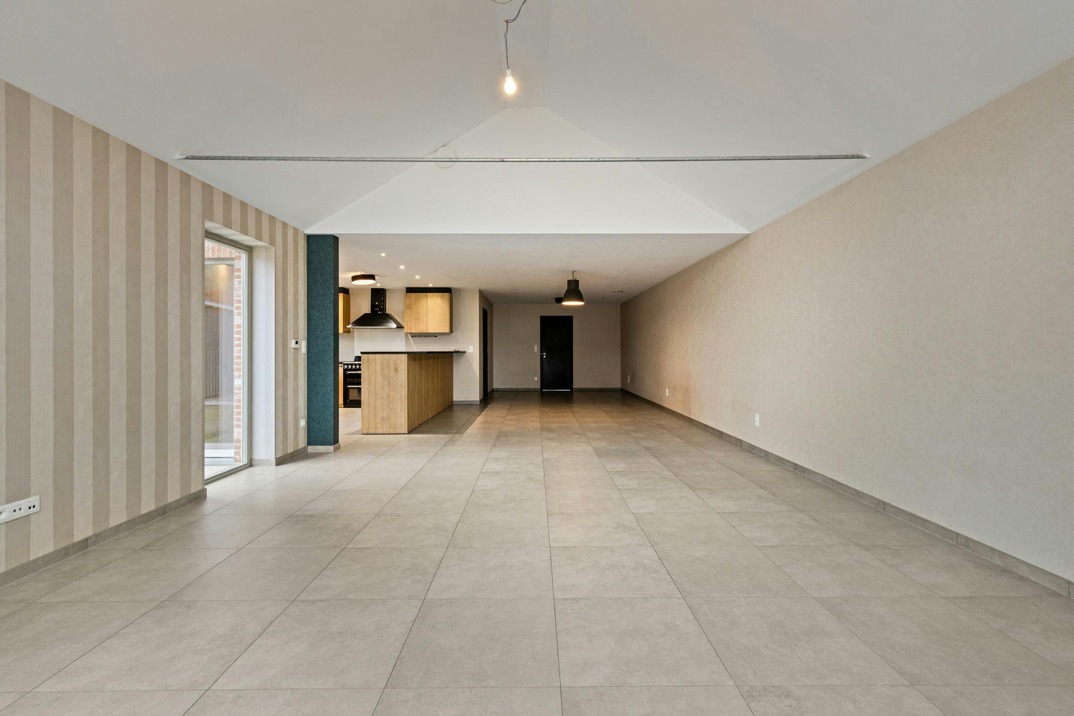 Prachtige gezinswoning met 4 slaapkamers en zonnige tuin in Adegem foto 6