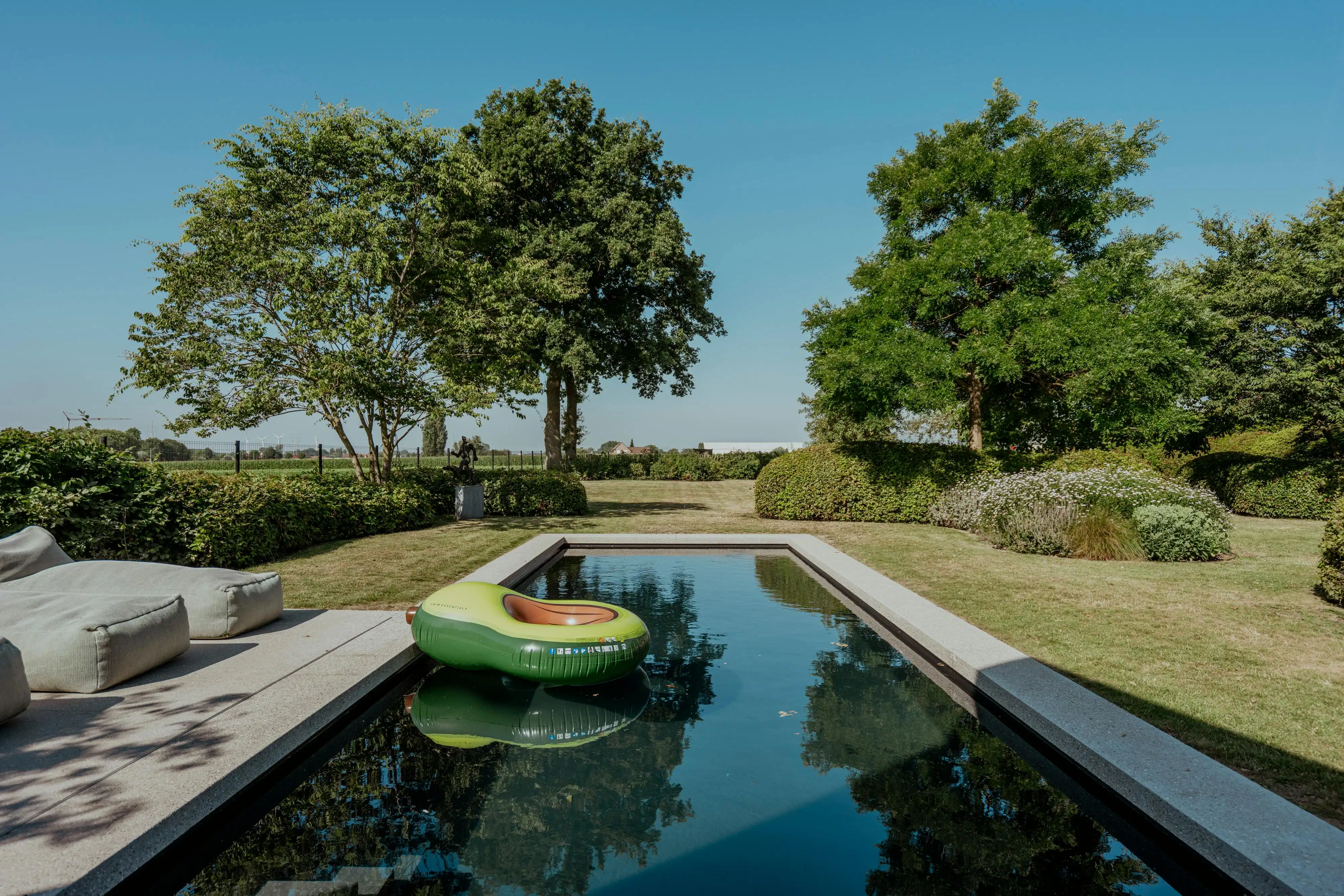 Exclusieve villa met zwembad, poolhouse op een perceel van 1.640 m² foto 12