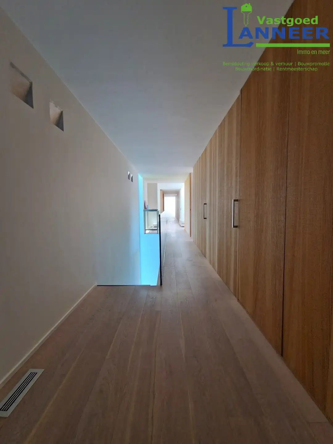 Riante villa met 5 slaapkamers, zwembad en weide  foto 12