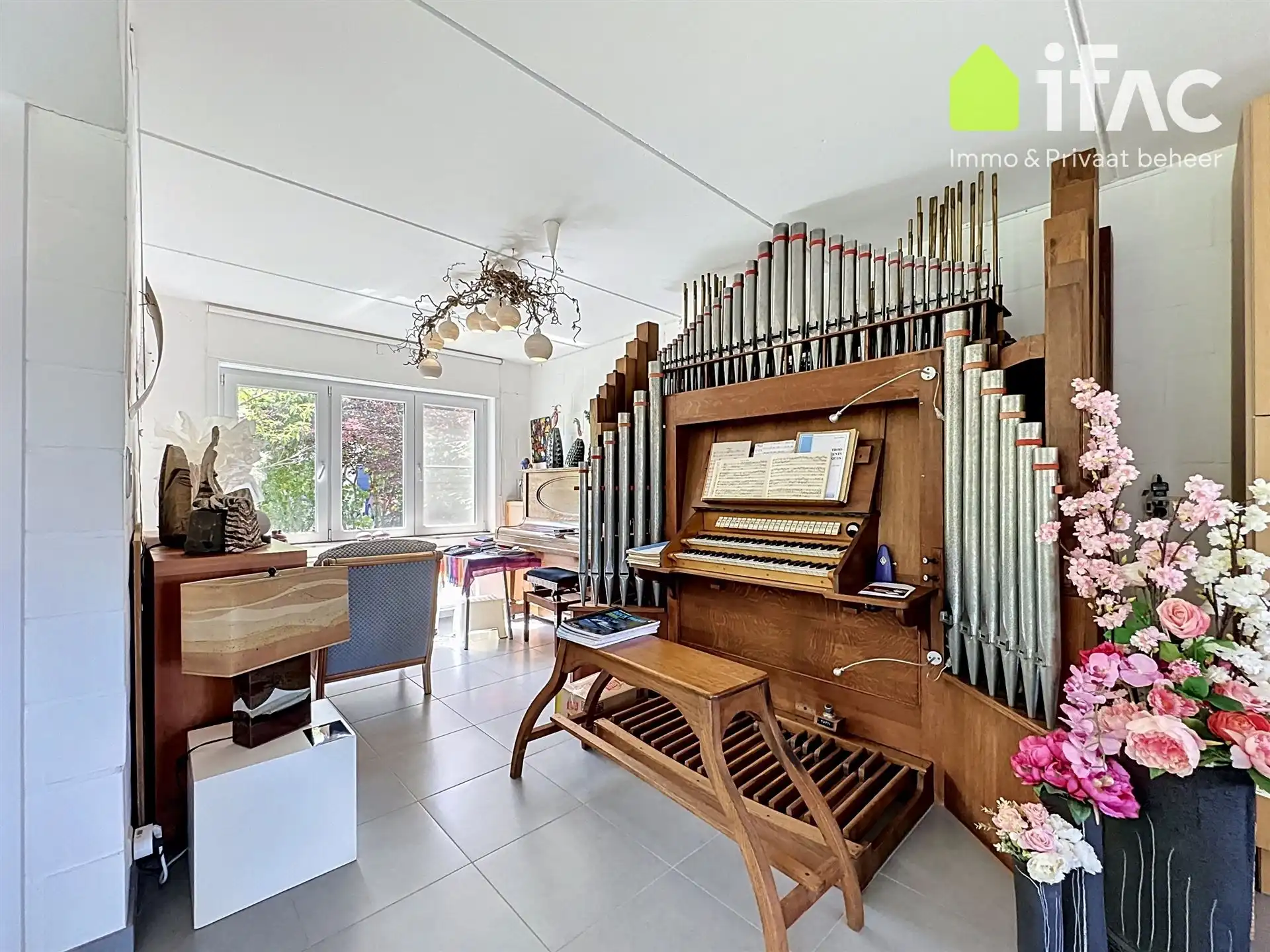 Charmante 3-gevelwoning met rustige ligging foto 8