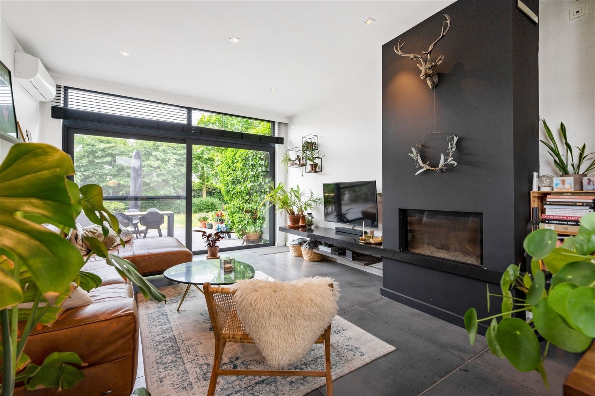 Knap gerenoveerde woning in het hart van Bonheiden foto 2