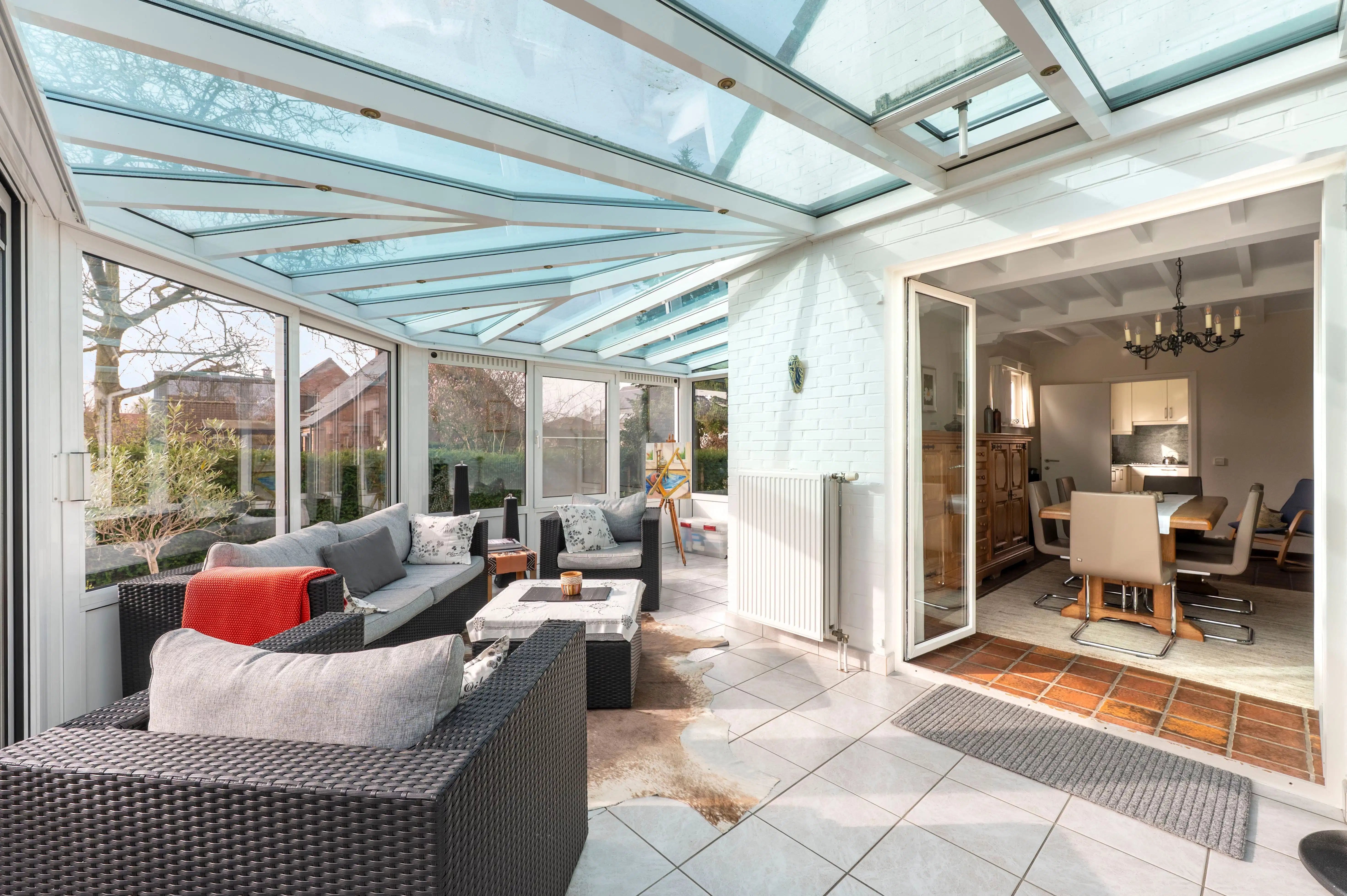 Charmant landhuis met zonnige tuin in rustige woonwijk te Ekeren! foto 5