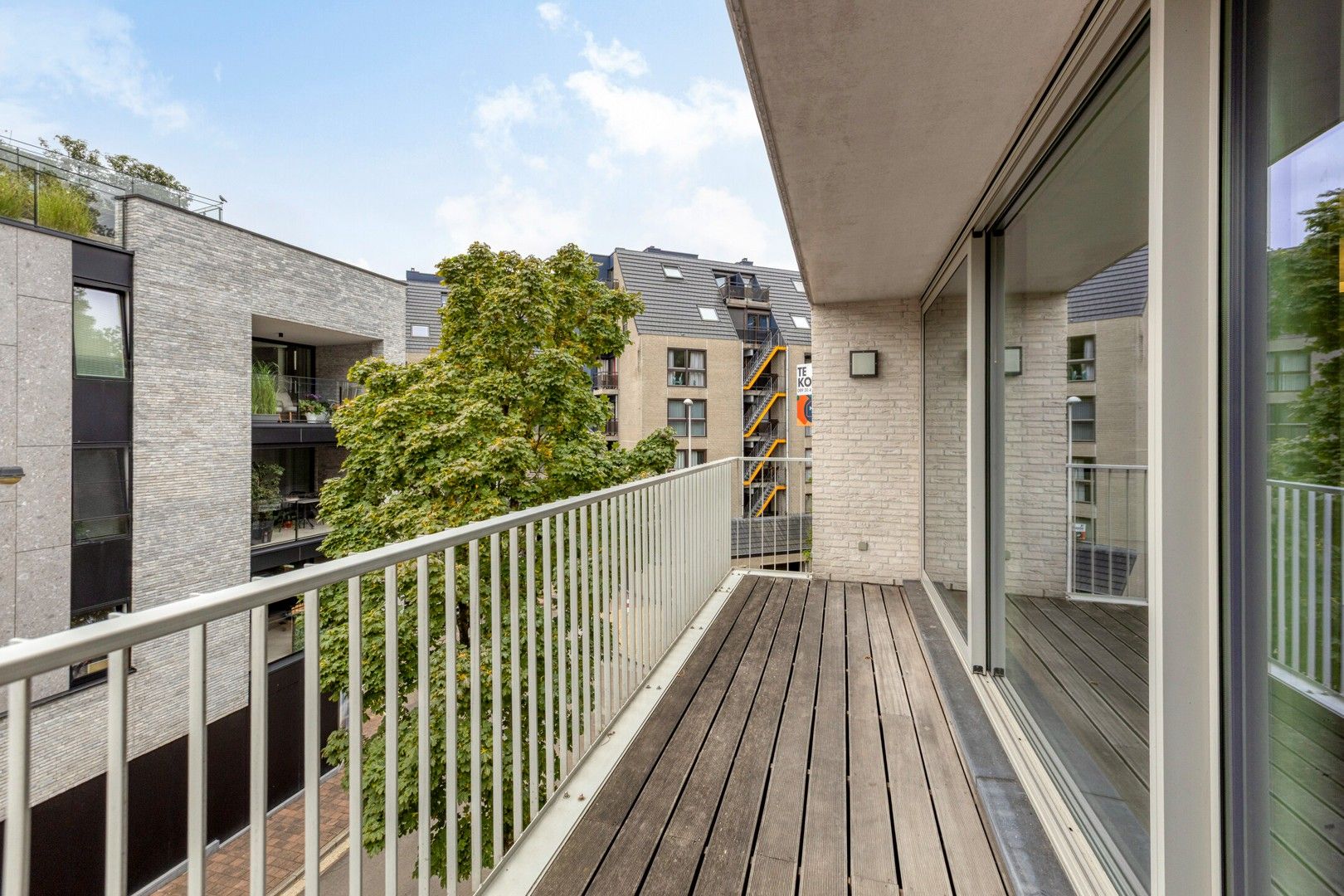 Te koop: lichtrijk appartement in hartje Genk foto 21