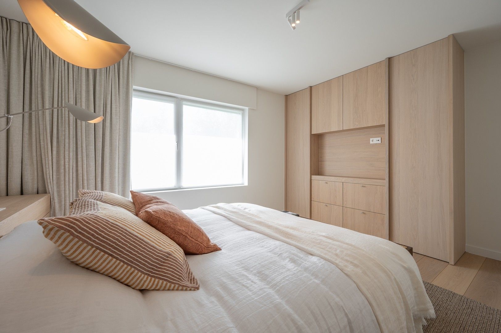Prachtig tuinappartement met zuid gerichte tuin gelegen in het Zoute, op wandelafstand van de zee. foto 14
