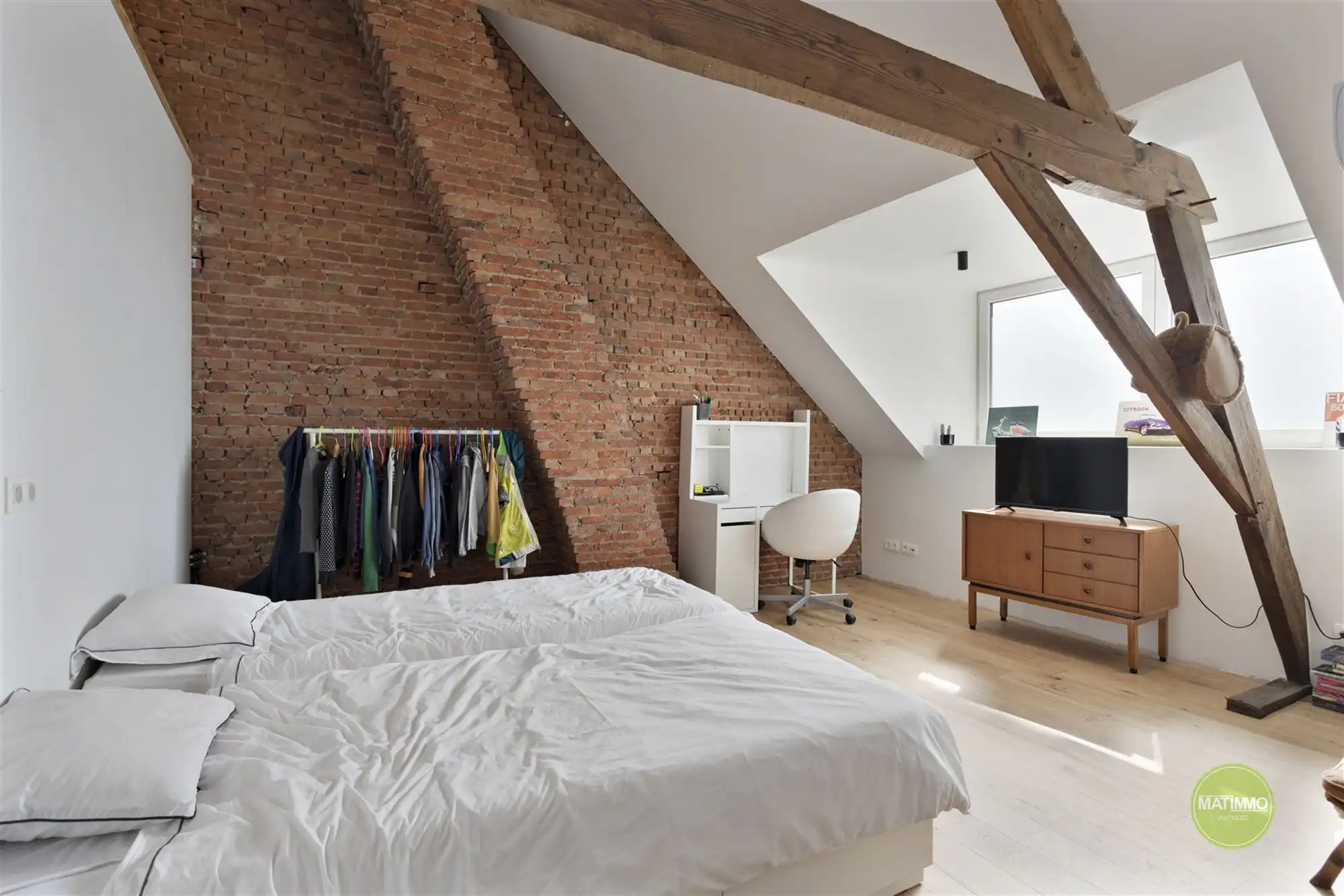 Authentiek handelspand in het hart van Mol foto 38