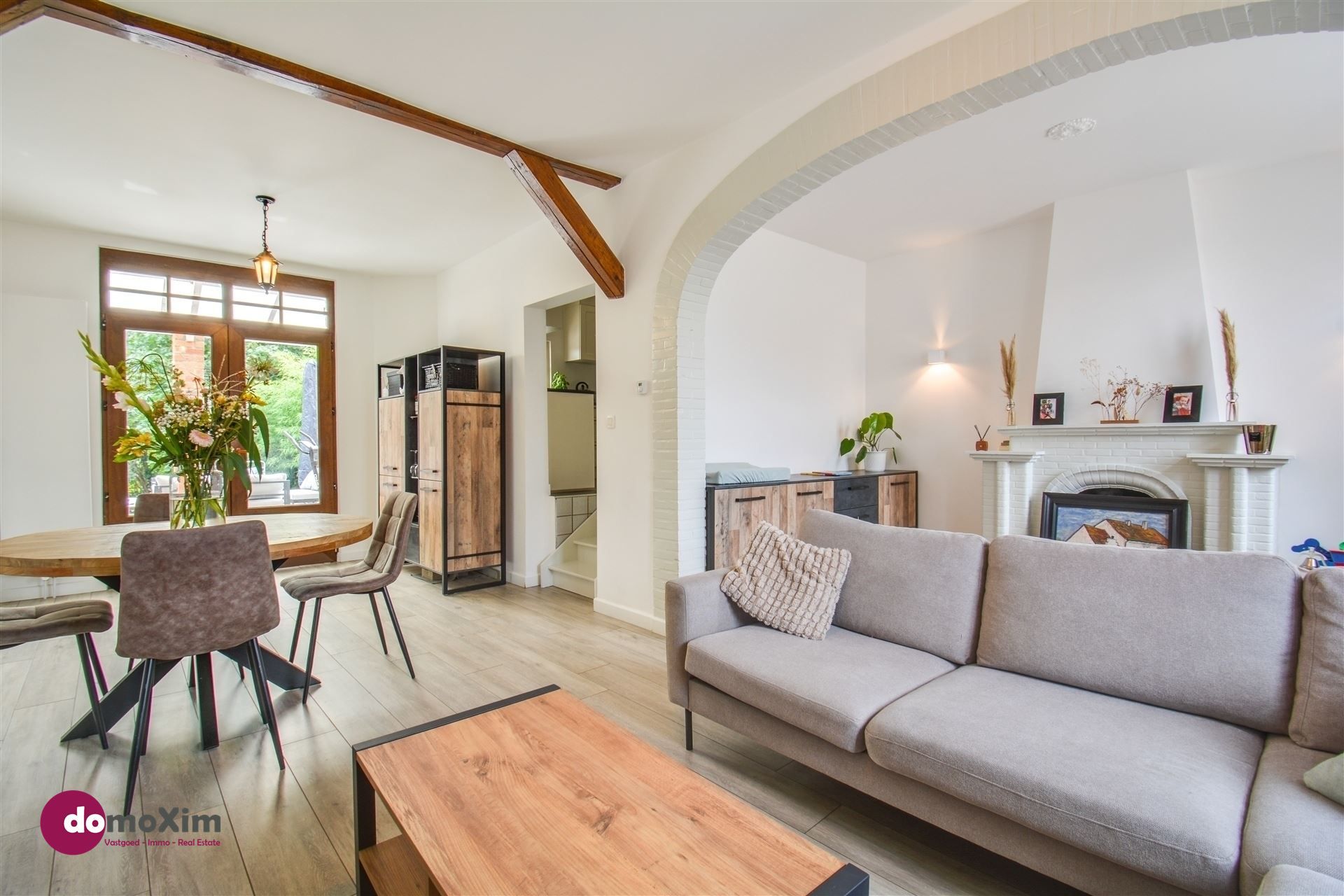 Prachtig gerenoveerde woning met 3 slaapkamers in Eppegem foto 2