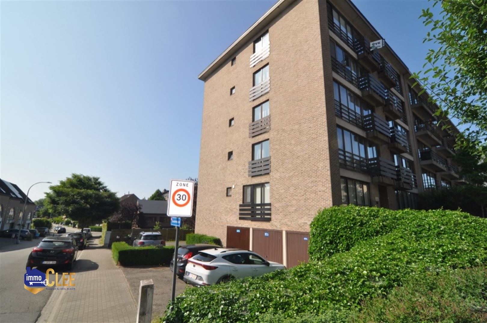 Appartement 2 slaapkamers met garage foto 2