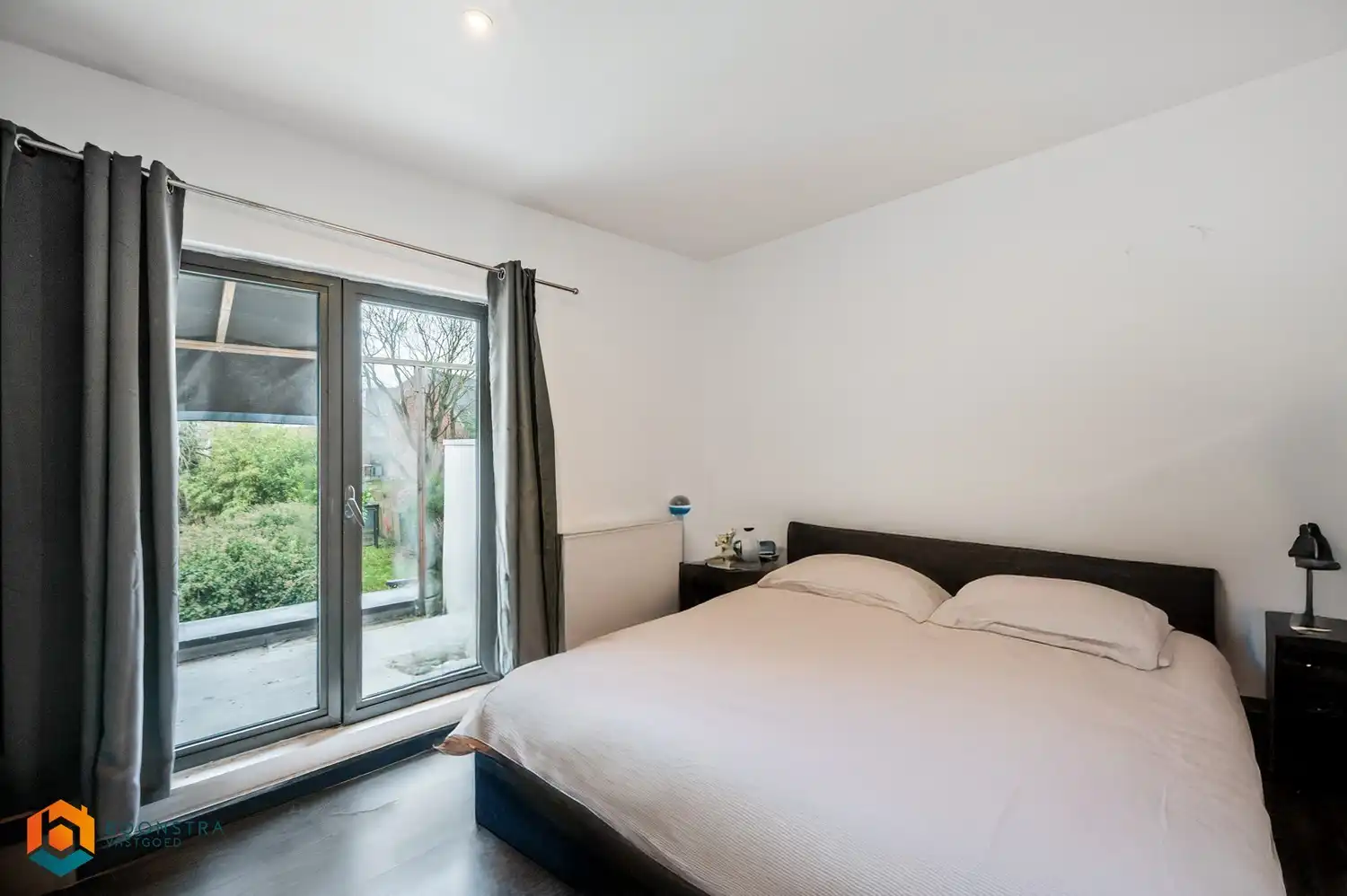 Kleinschalig gebouw met 2 app. en handelsgelijkvloers in centrum Duffel foto 12