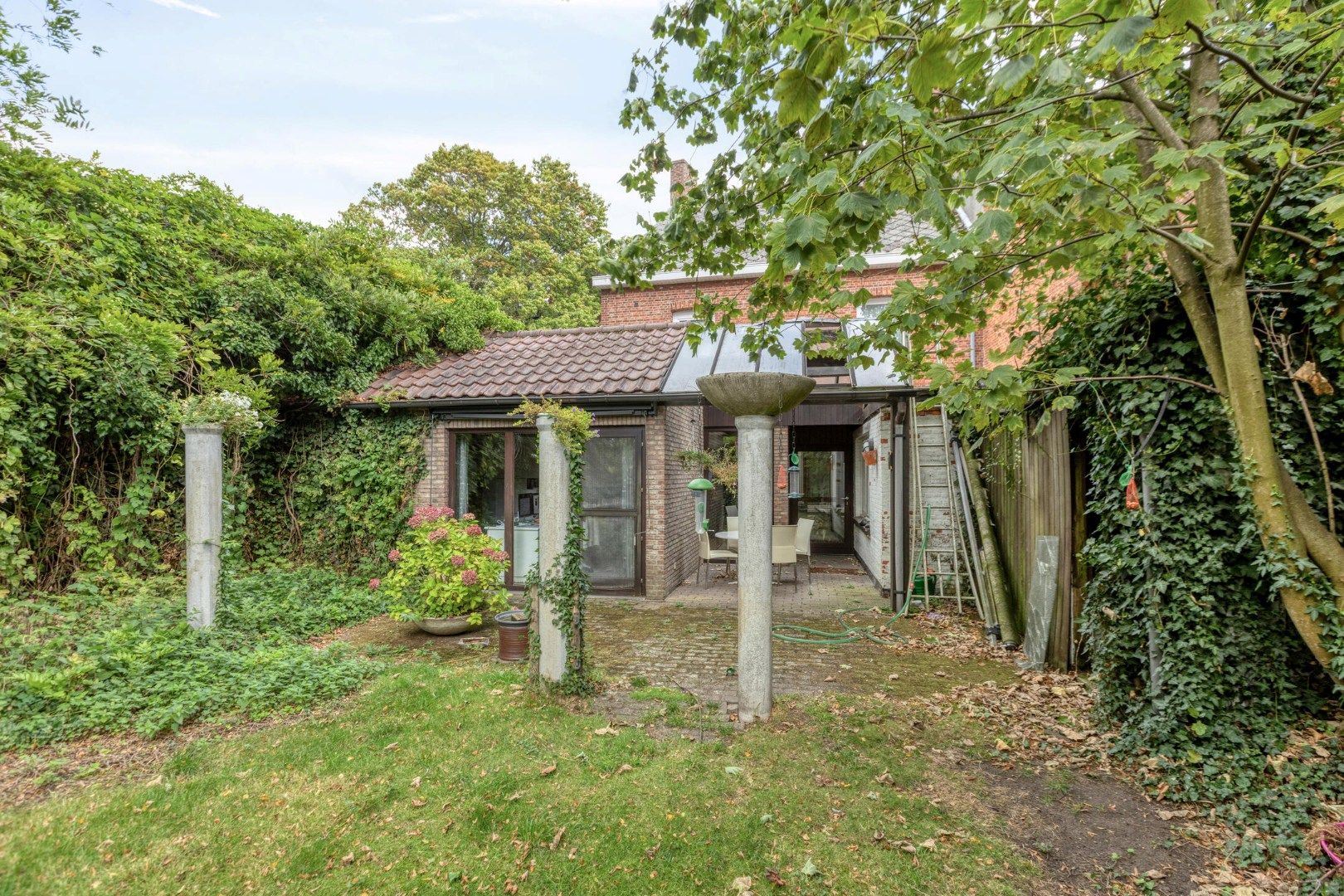 Ruim ingedeelde woning met oa 3 slpks op een gunstige locatie in het centrum foto 33