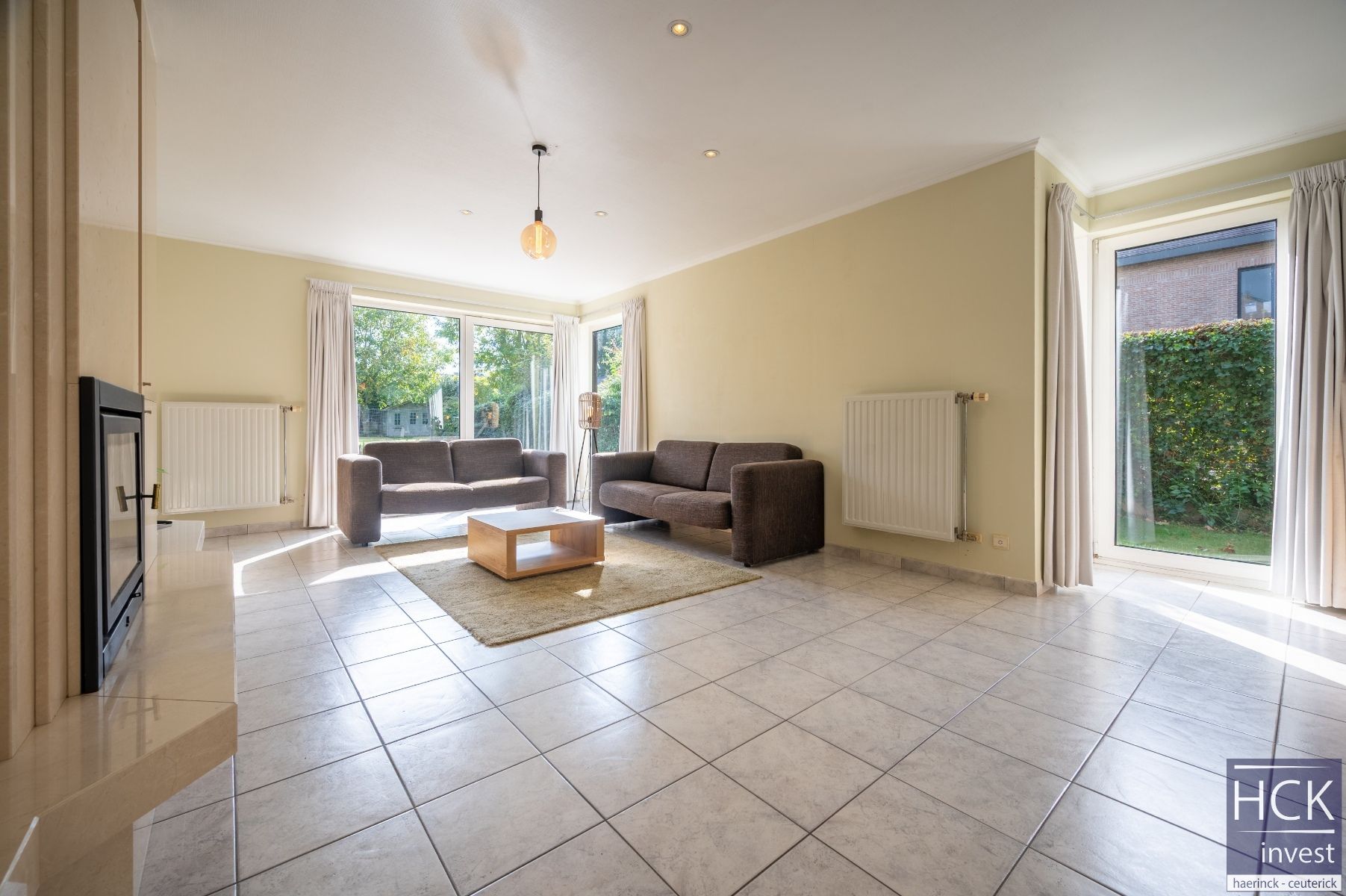 KRUISHOUTEM - Zeer ruime alleenstaande woning met 5 slpk. op 1256 m² foto 6