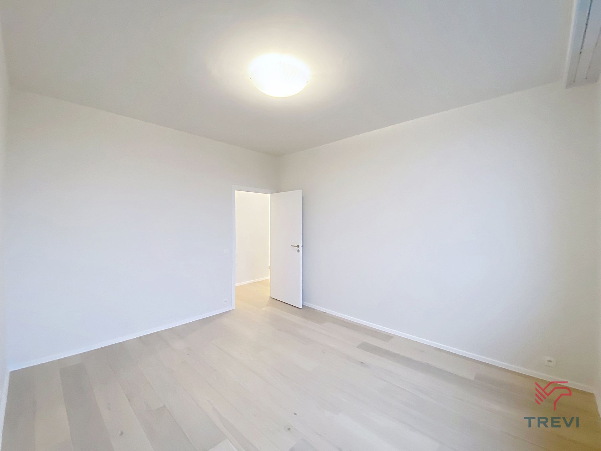 Appartement met 2 slaapkamers in een rustige wijk van Ukkel! foto 6