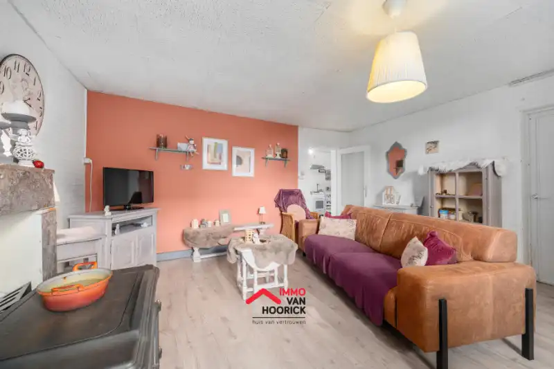 Te renoveren woning op 1369m² grondoppervlak!! foto 6