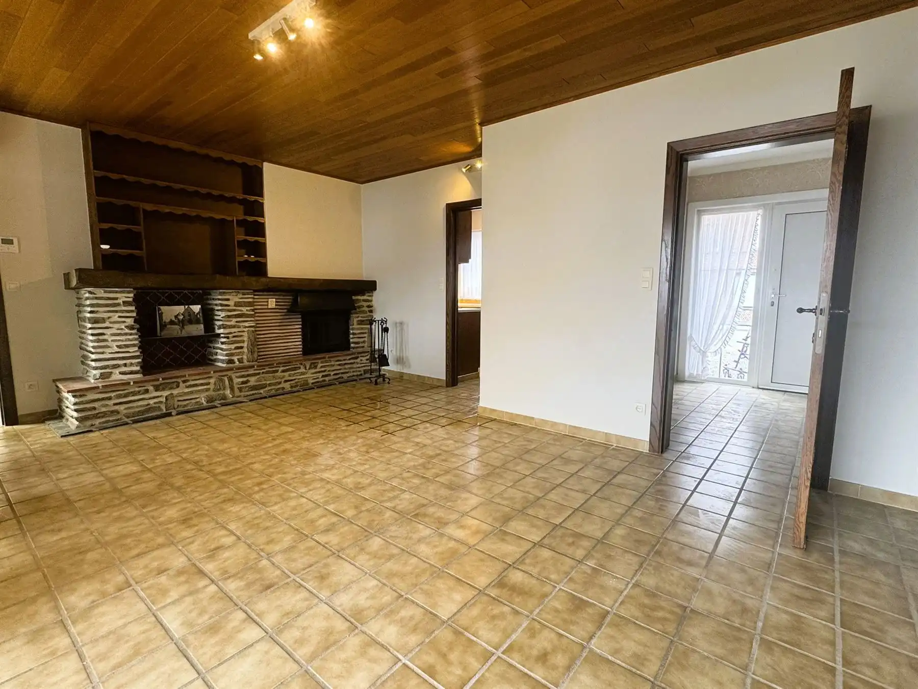 instapklare woning met drie slaapkamers foto 2