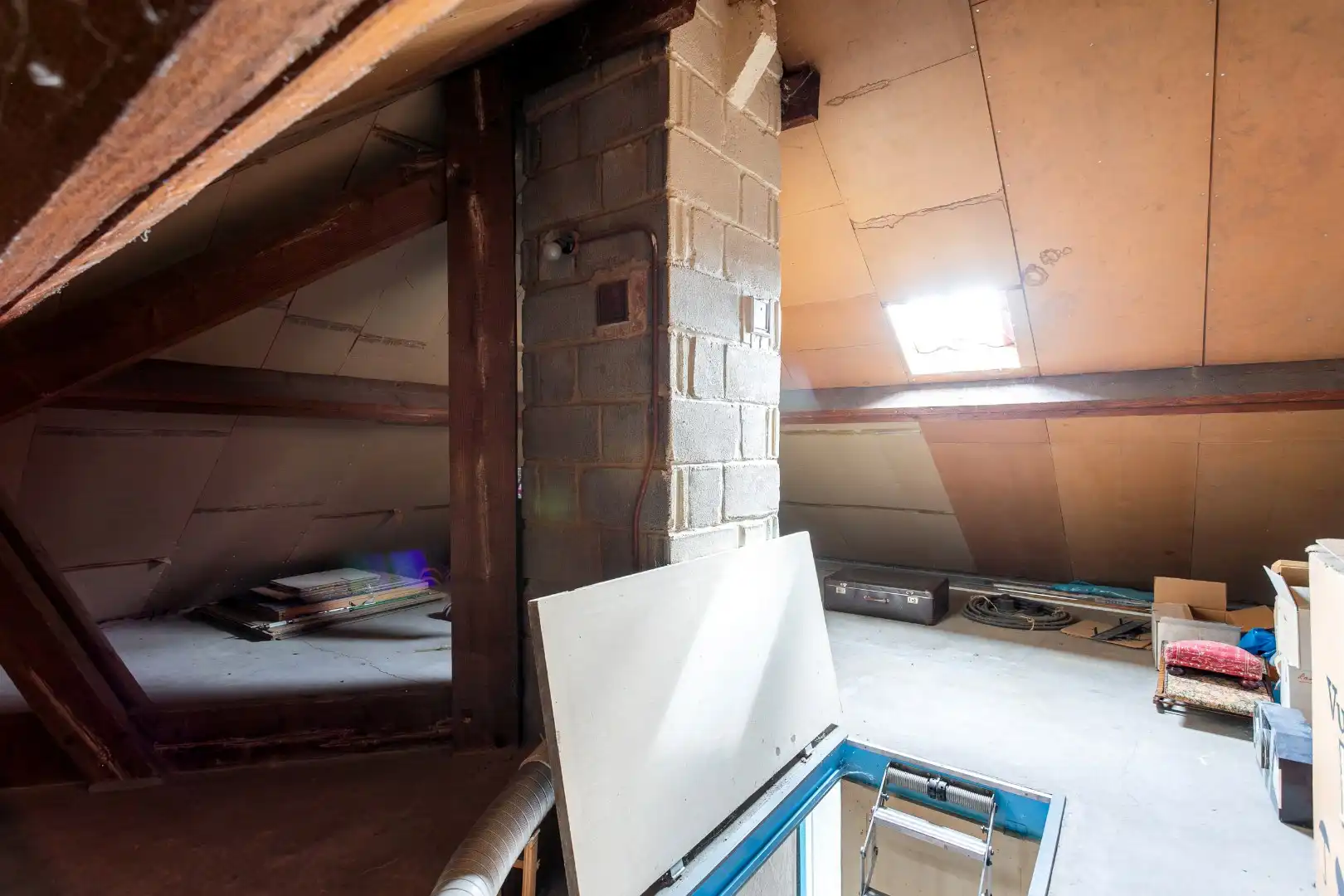 Te renoveren woning met 3 slpk te Lembeek foto 18