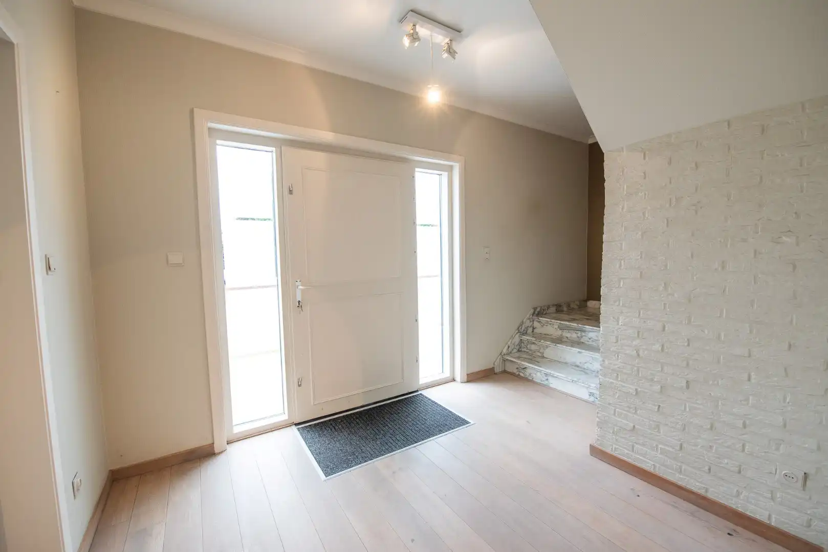 Ruime, open bebouwing te koop met 4 slaapkamers op 696 m² te Zulte foto 5
