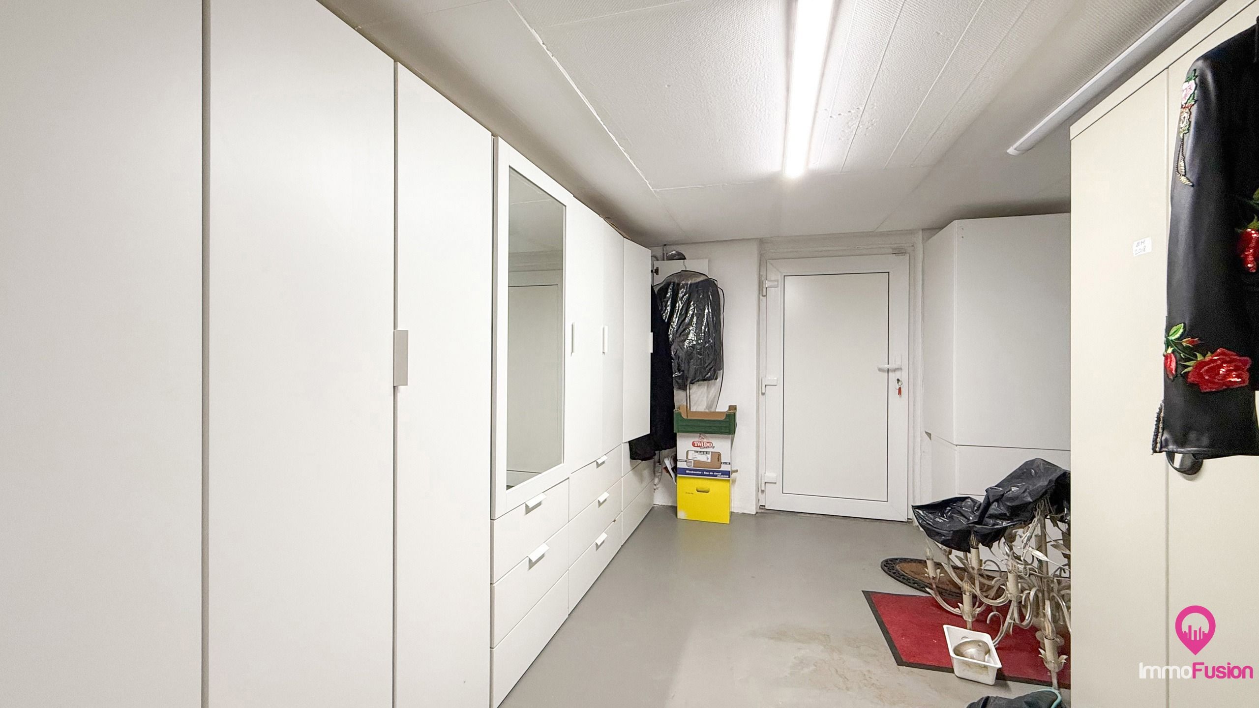 Rustig gelegen instapklare woning met 4 slpks en mooie tuin! foto 29