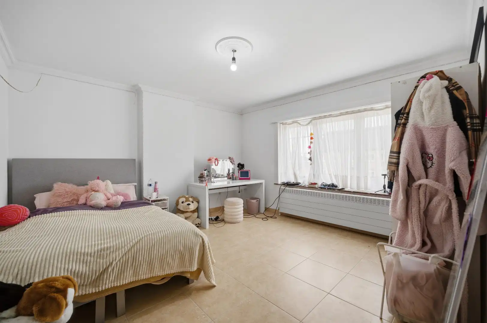 Gerenoveerde HOB met tuin, garage en 3 slpks met opslagmog. foto 18