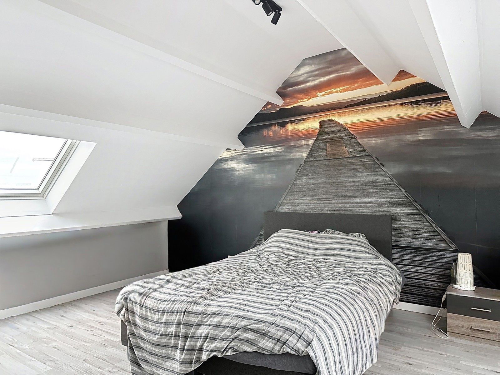 Charmante rijwoning met karaktergevel in rustig straatje te Niel foto 8