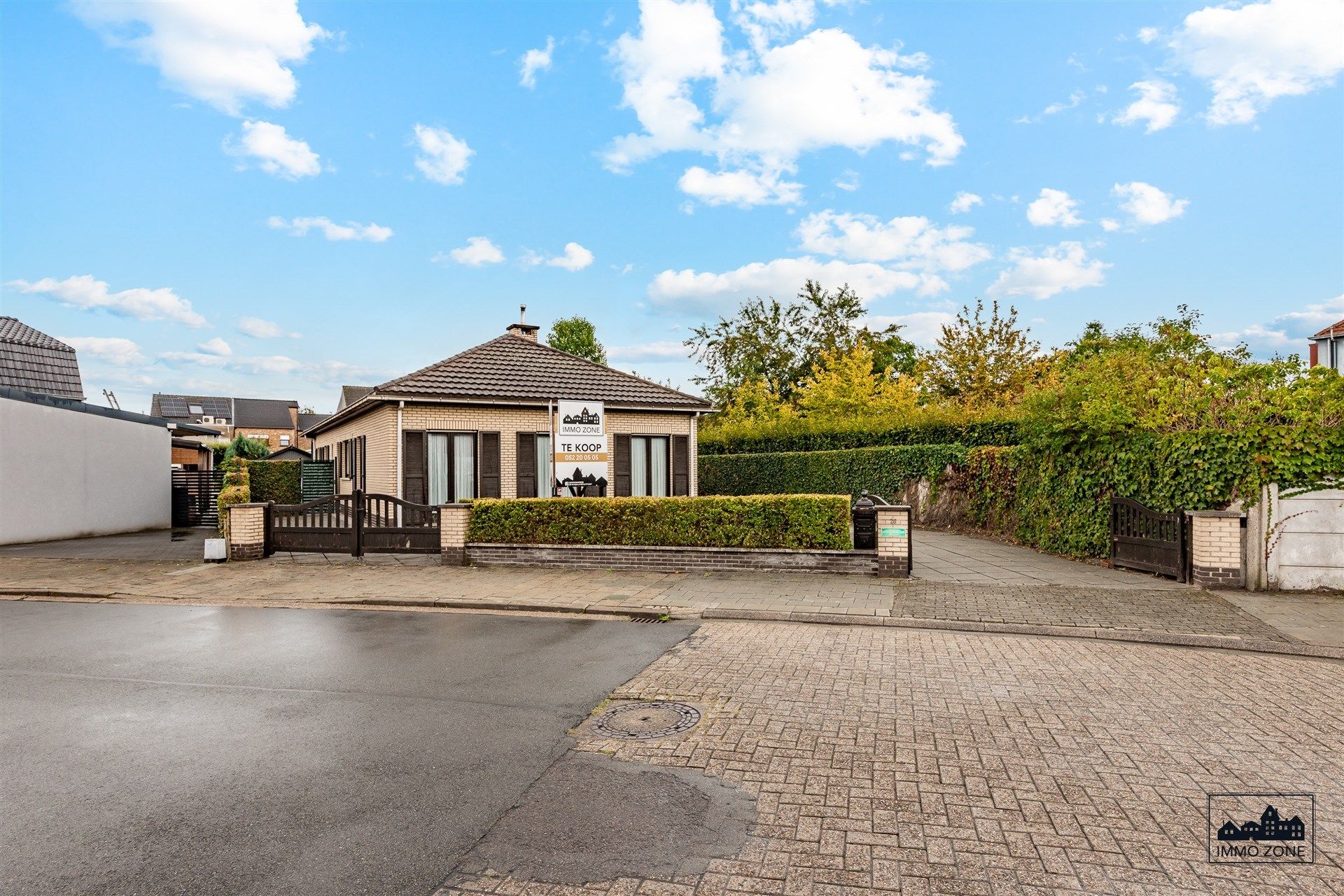 Ruime, gerenoveerde bungalow te koop in De Klinge foto 17