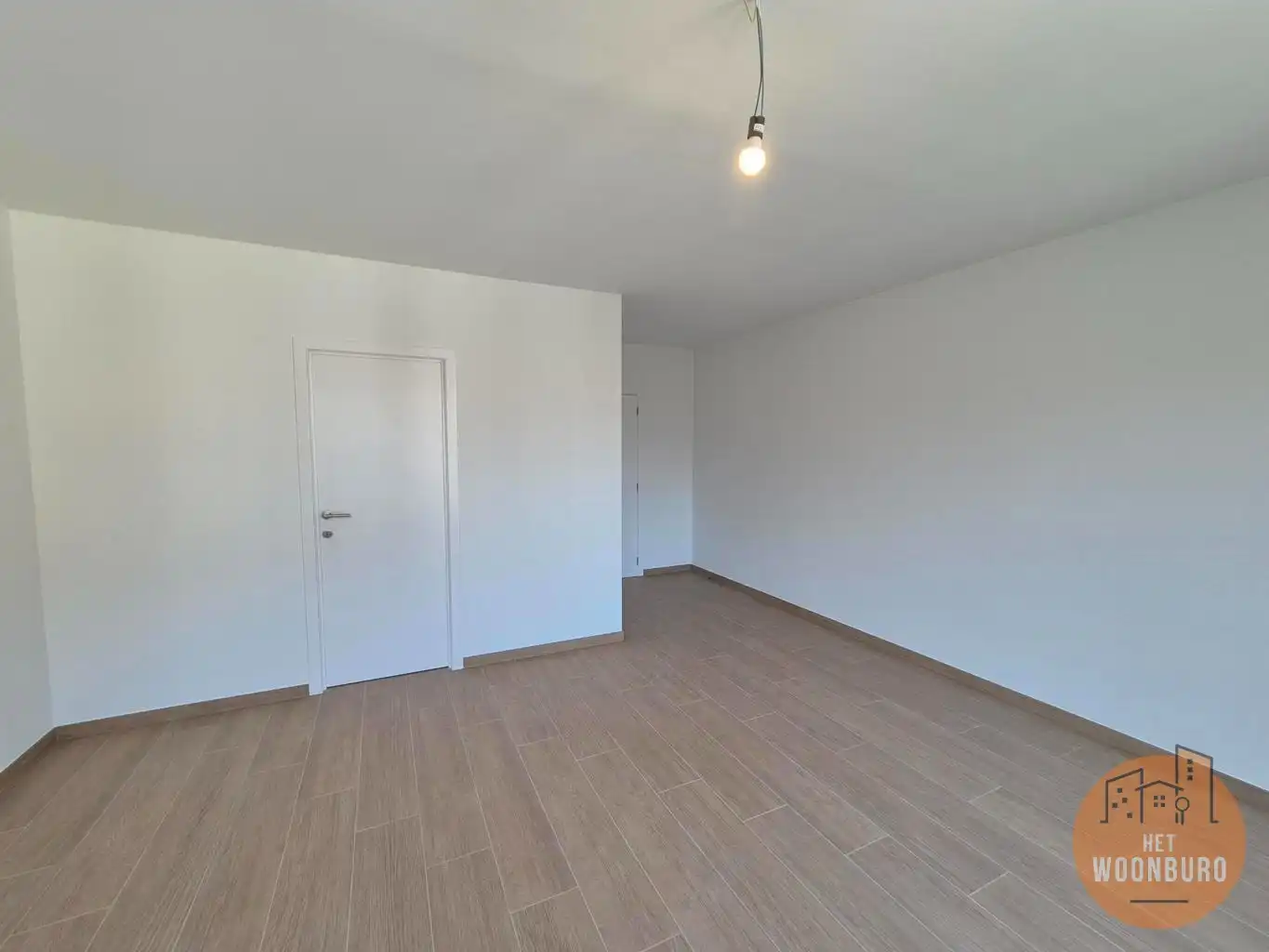 Nieuwbouw appartement met 3 slpks, terras, kelder foto 9