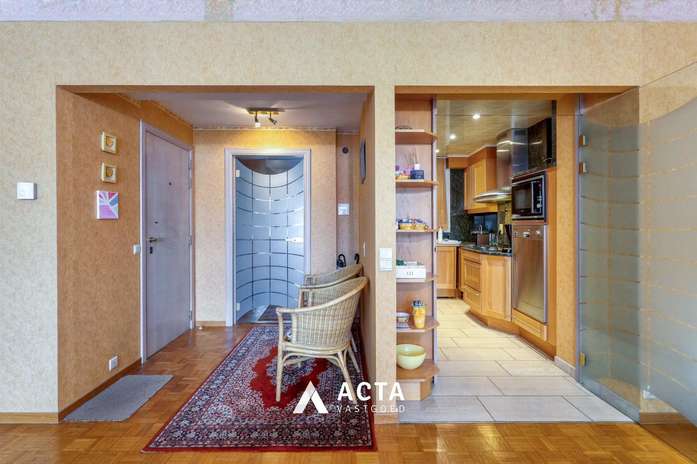 Ruim en centraal gelegen appartement op het Leopold I Plein in Oostende foto 6