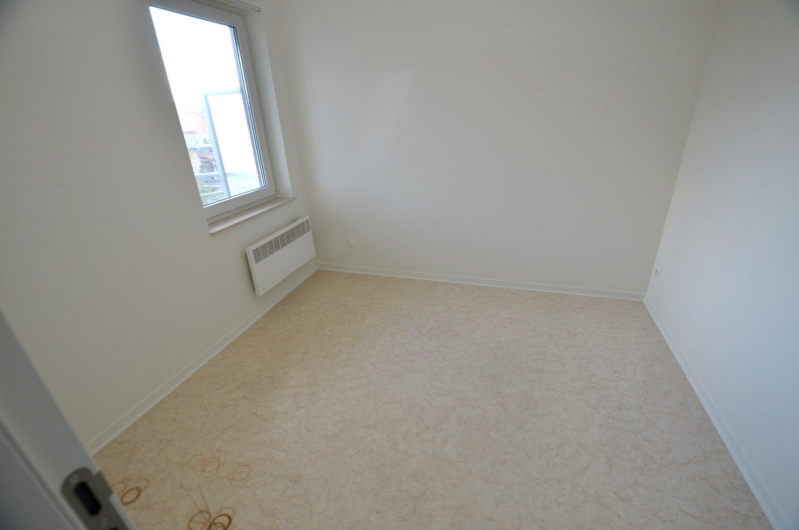 Instapklaar appartement (3de verdieping) foto 8