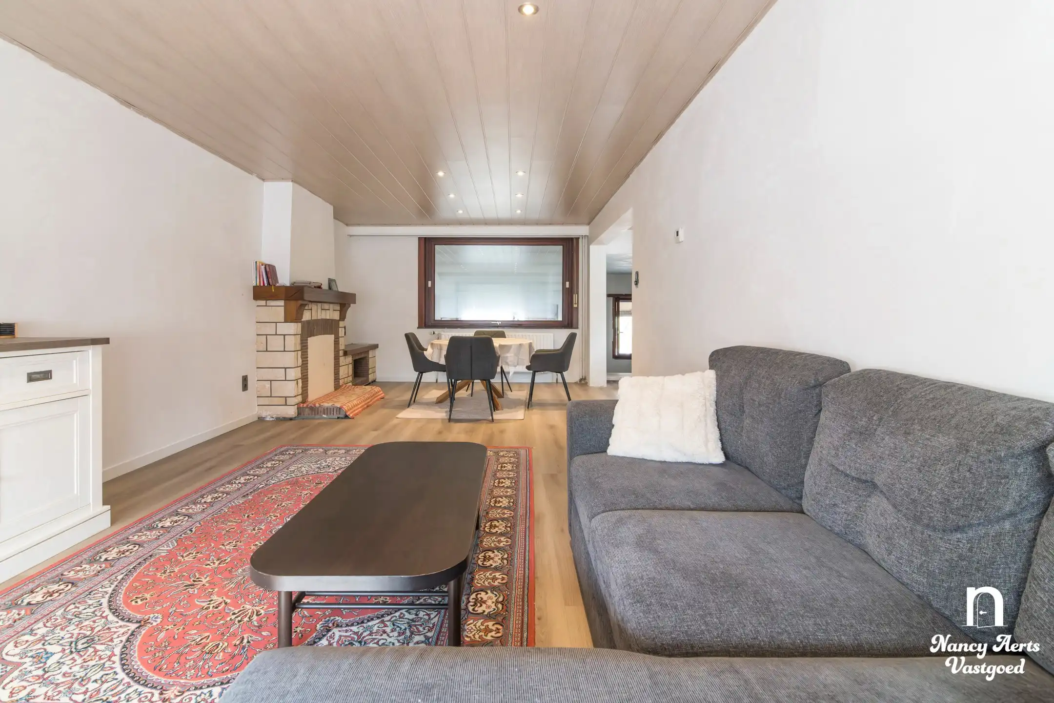 Gerenoveerde gezinswoning met ruimte voor eigen invulling foto 4