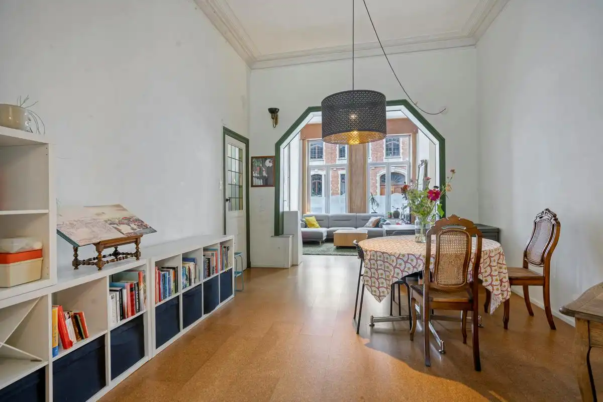 Uniek & karaktervol herenhuis op een toplocatie in Vilvoorde foto 5