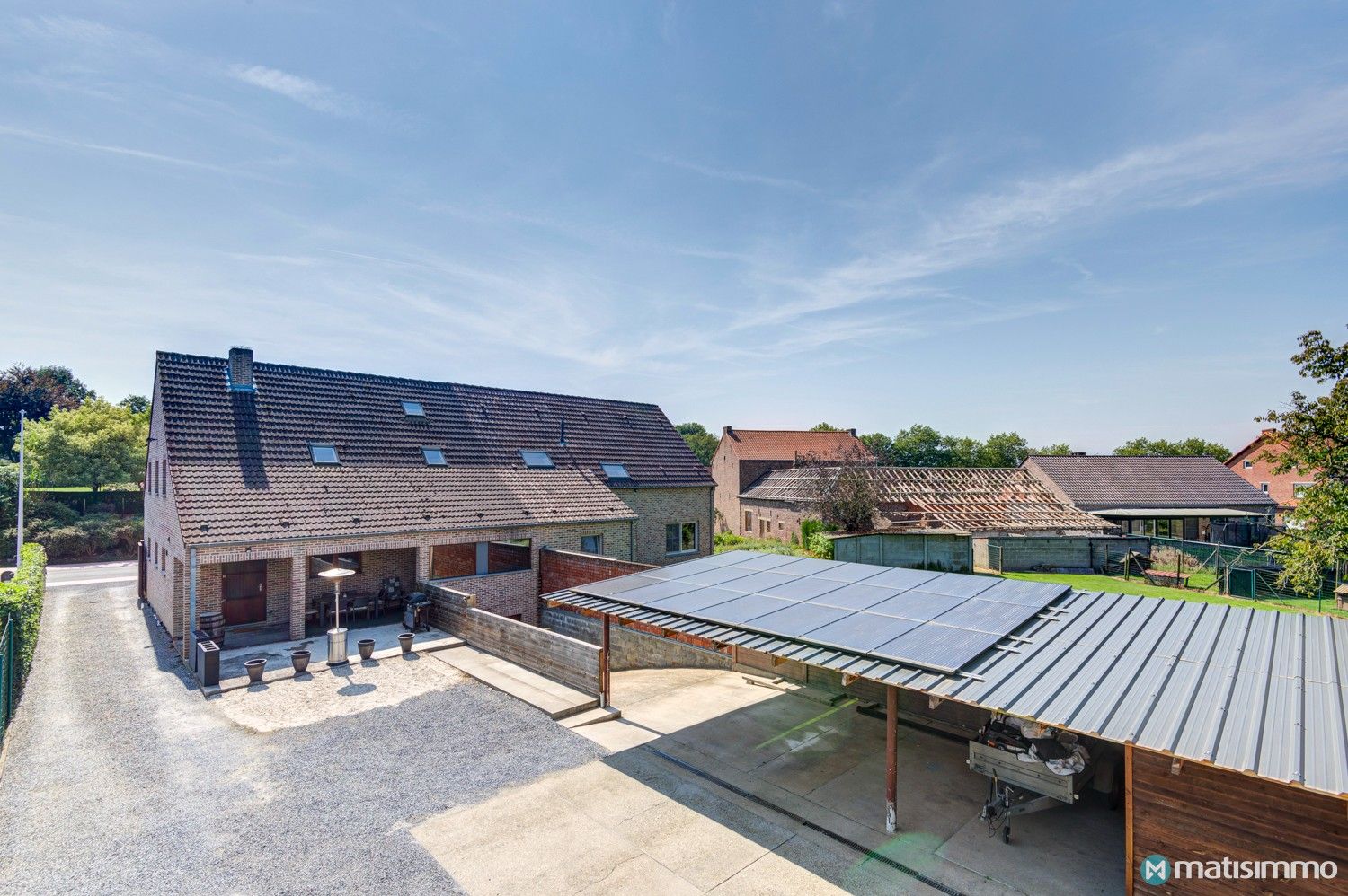 GEZINSWONING MET 4 SLAAPKAMERS, ZONNEPANELEN EN ZWEMBAD TE KORTESSEM foto 32