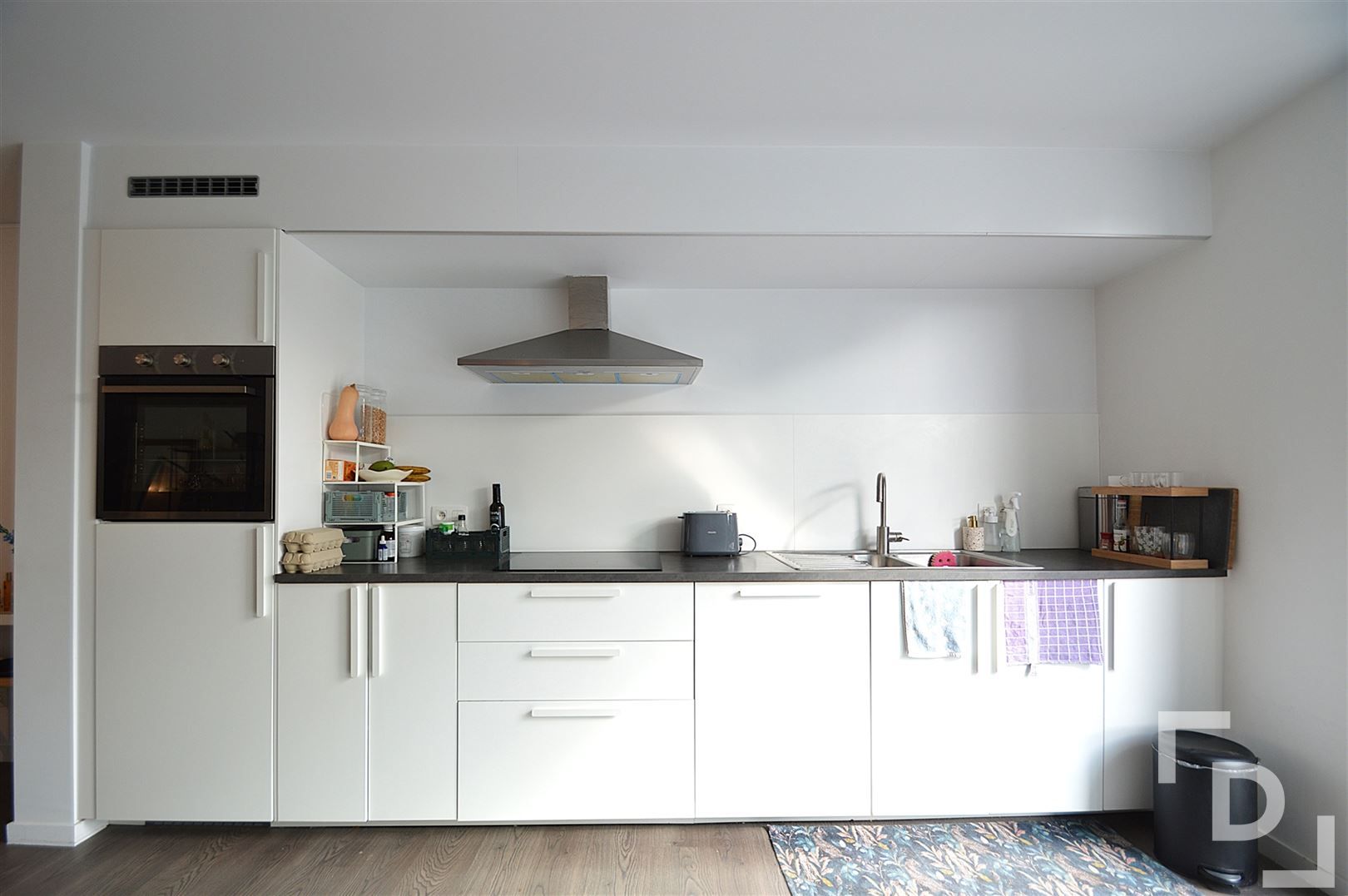 Ruim duplex-appartement te huur in Ieper foto 2