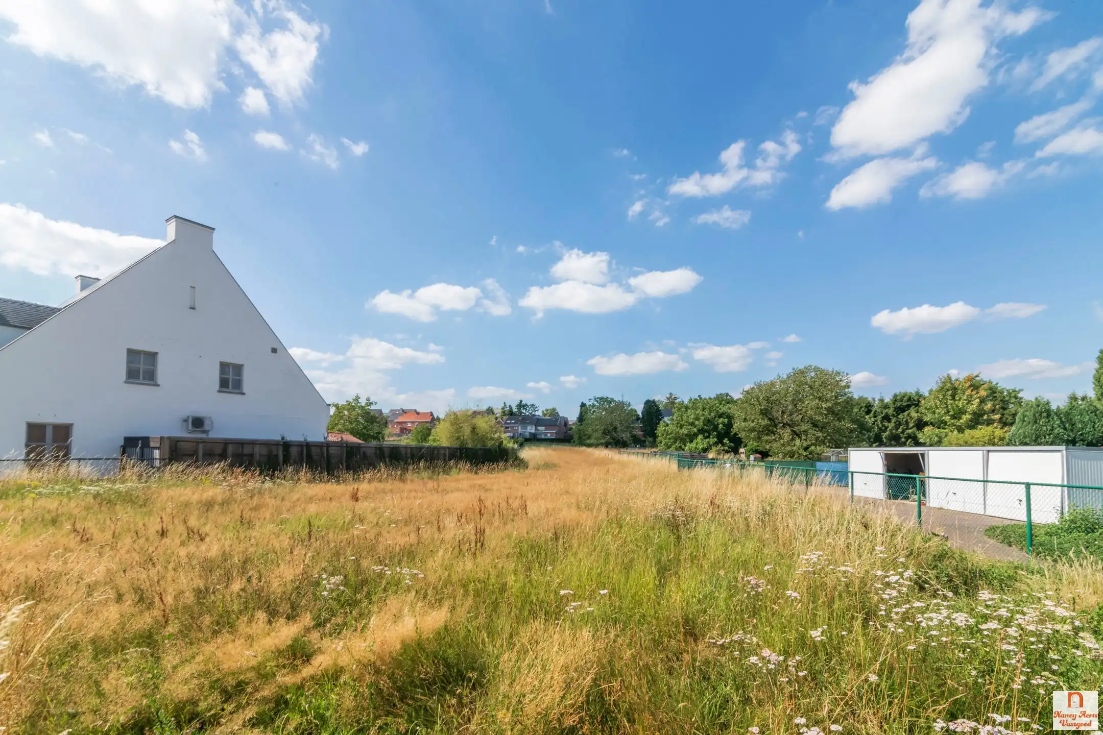 Wonen op een royaal perceel in het groene Gellik foto 10