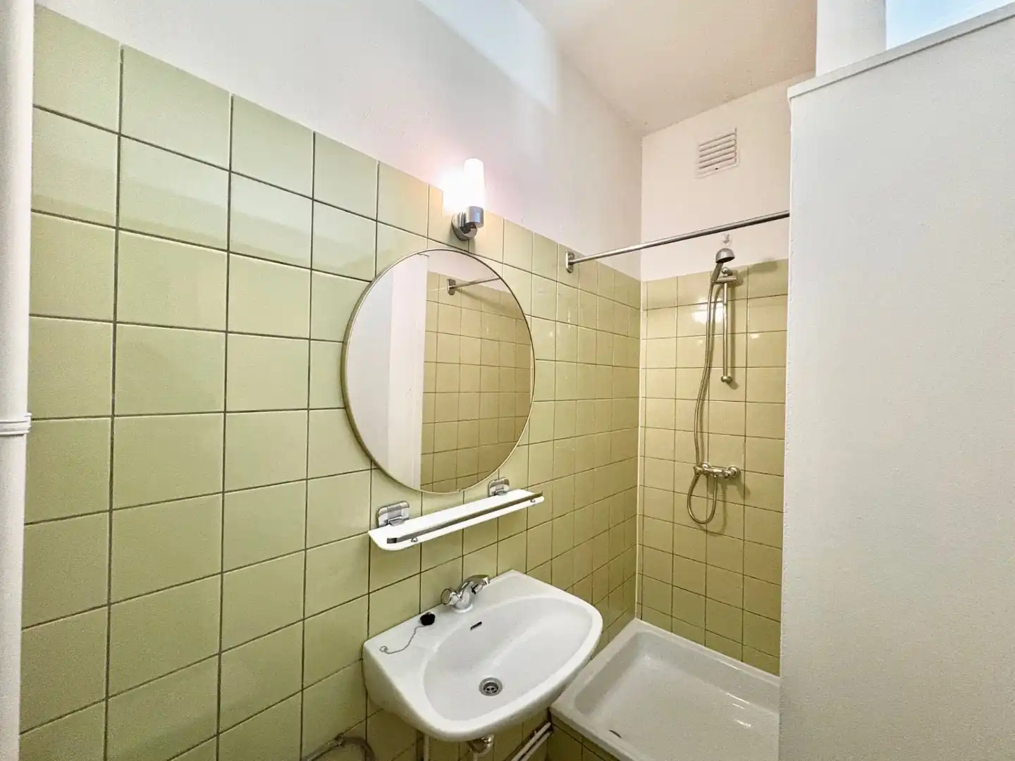 Gezellige studio op de 3de verdieping in het Kiel foto 5