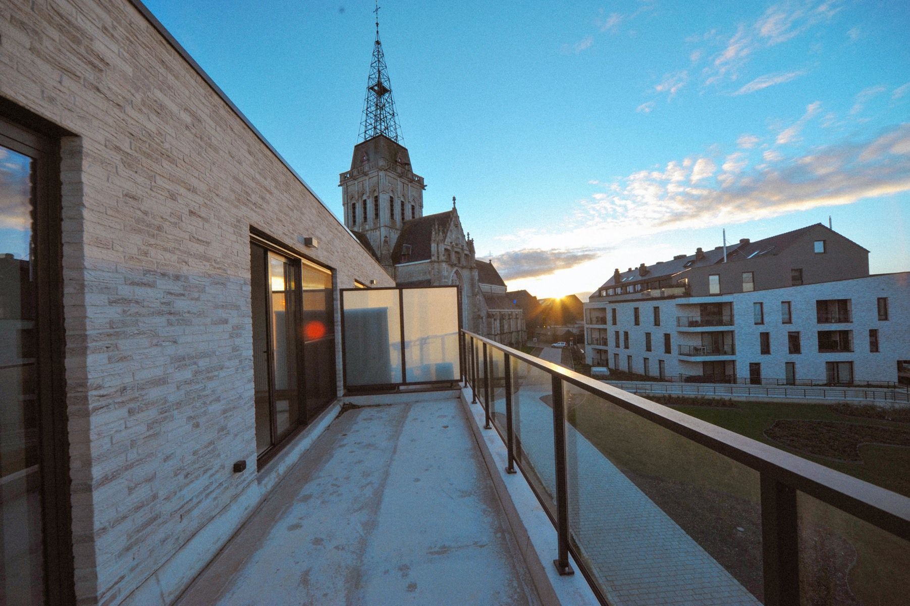 NIEUWBOUWAPPARTEMENT TE HUUR OP TOPLOCATIE IN CENTRUM ASSE foto {{pictureIndex}}