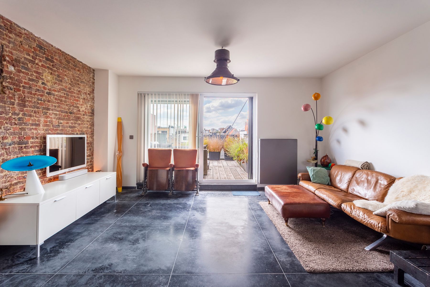 Industriële duplex met loftgevoel in hartje Antwerpen foto 3