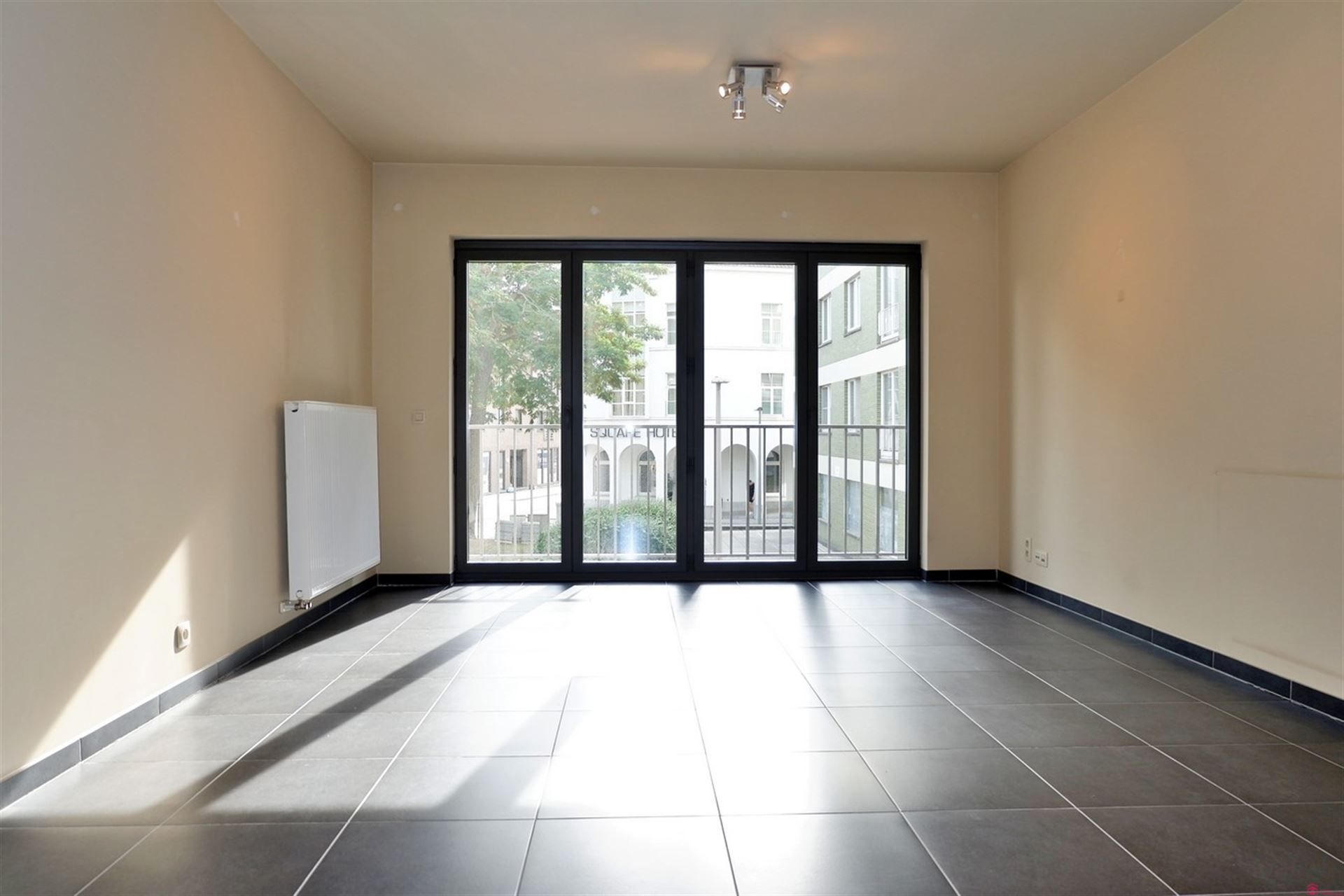 Appartement met ruim terras foto 2