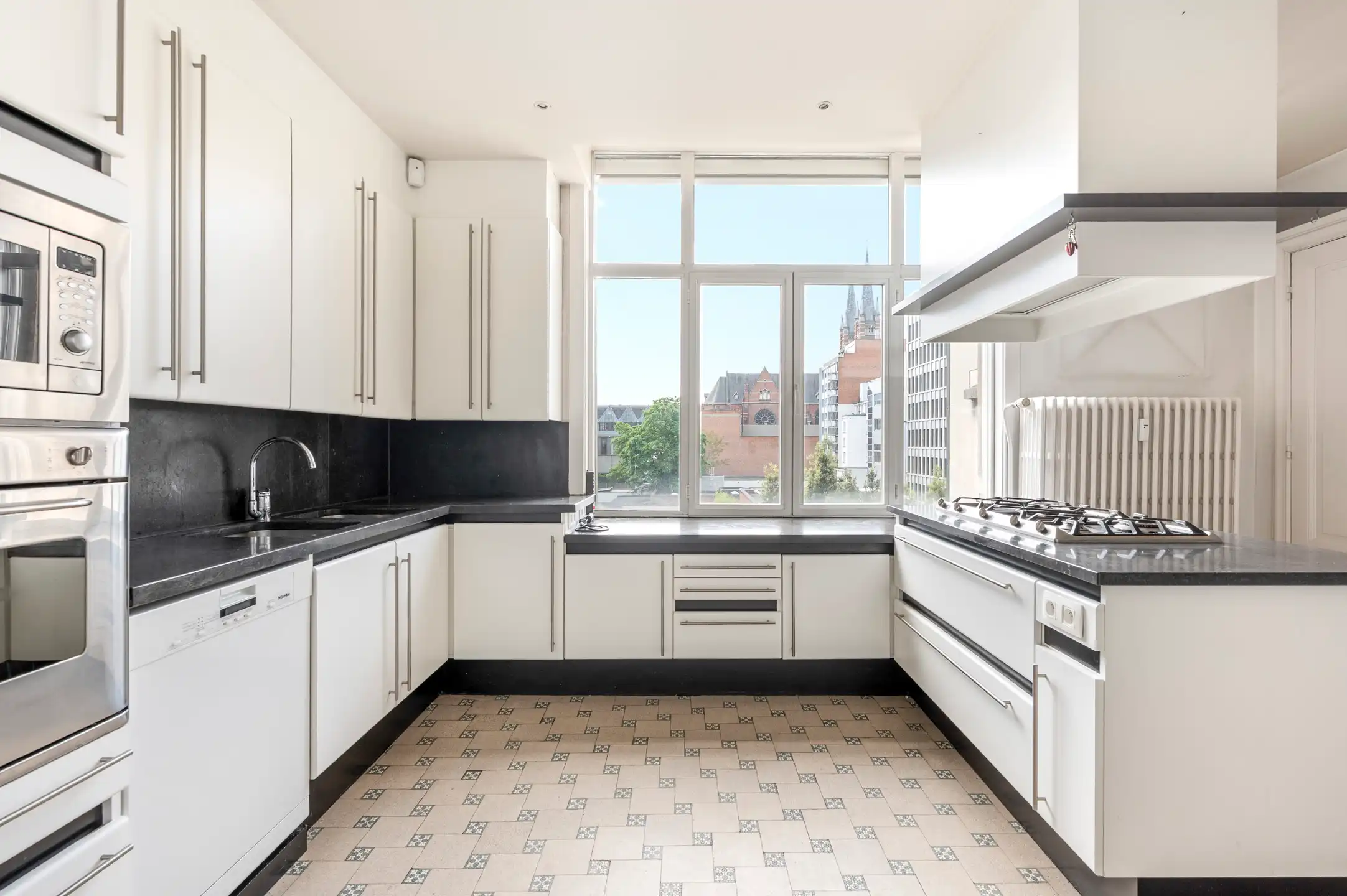 ANTWERPEN - Exclusief appartement in de befaamde buurt van het Stadspark foto 6