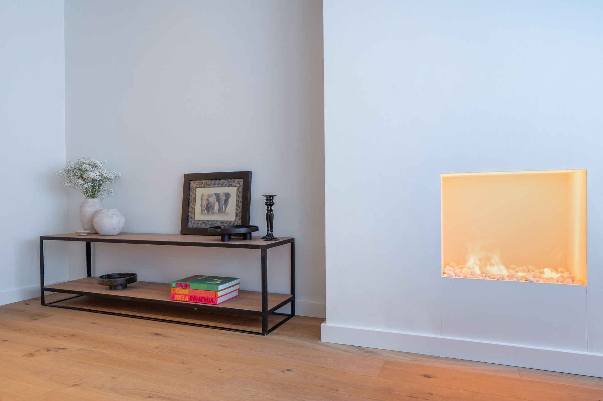 Stijlvol en volledig gerenoveerd appartement op wandelafstand van zee en het commerciële centrum. foto 10