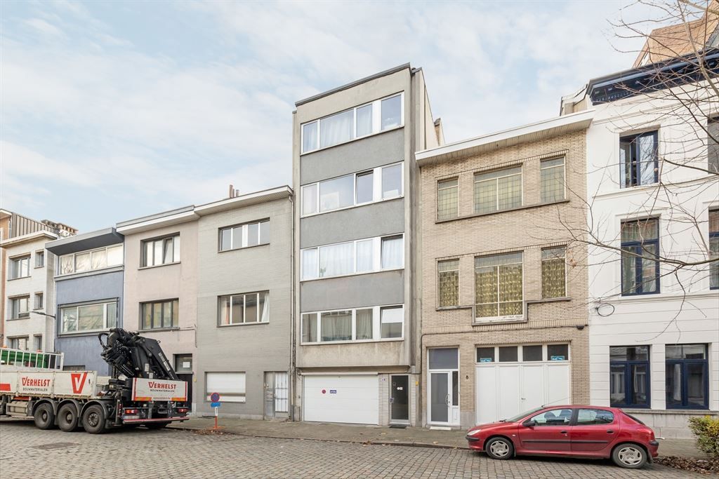 Instapklare studio met hoog rendement in zijstraat Italiëlei foto 11