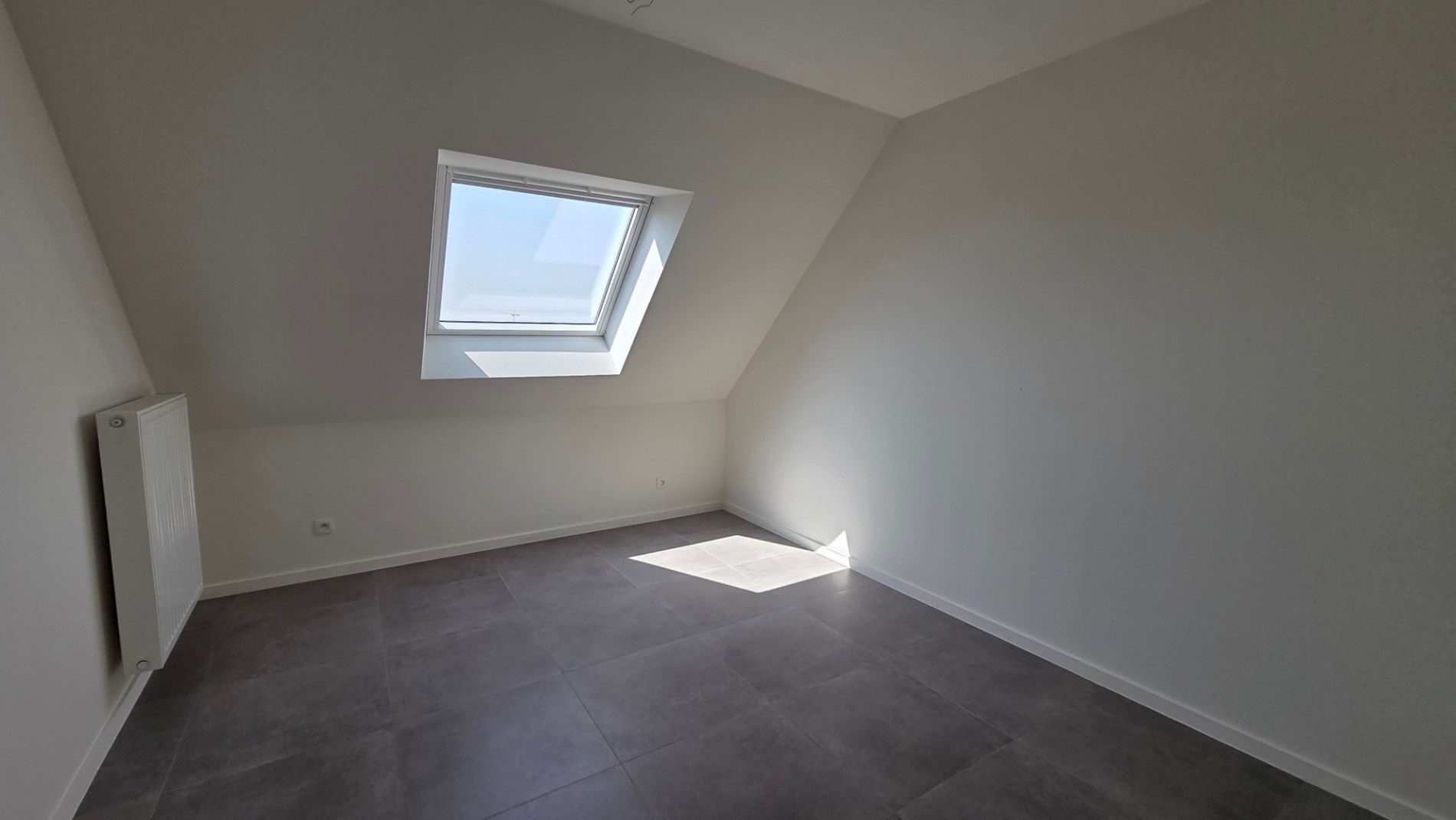 Te huur op jaarbasis – modern appartement in Sint-Idesbald foto 6
